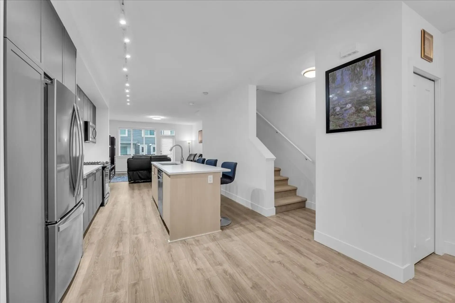 #35 9718 161a Street - Image 4