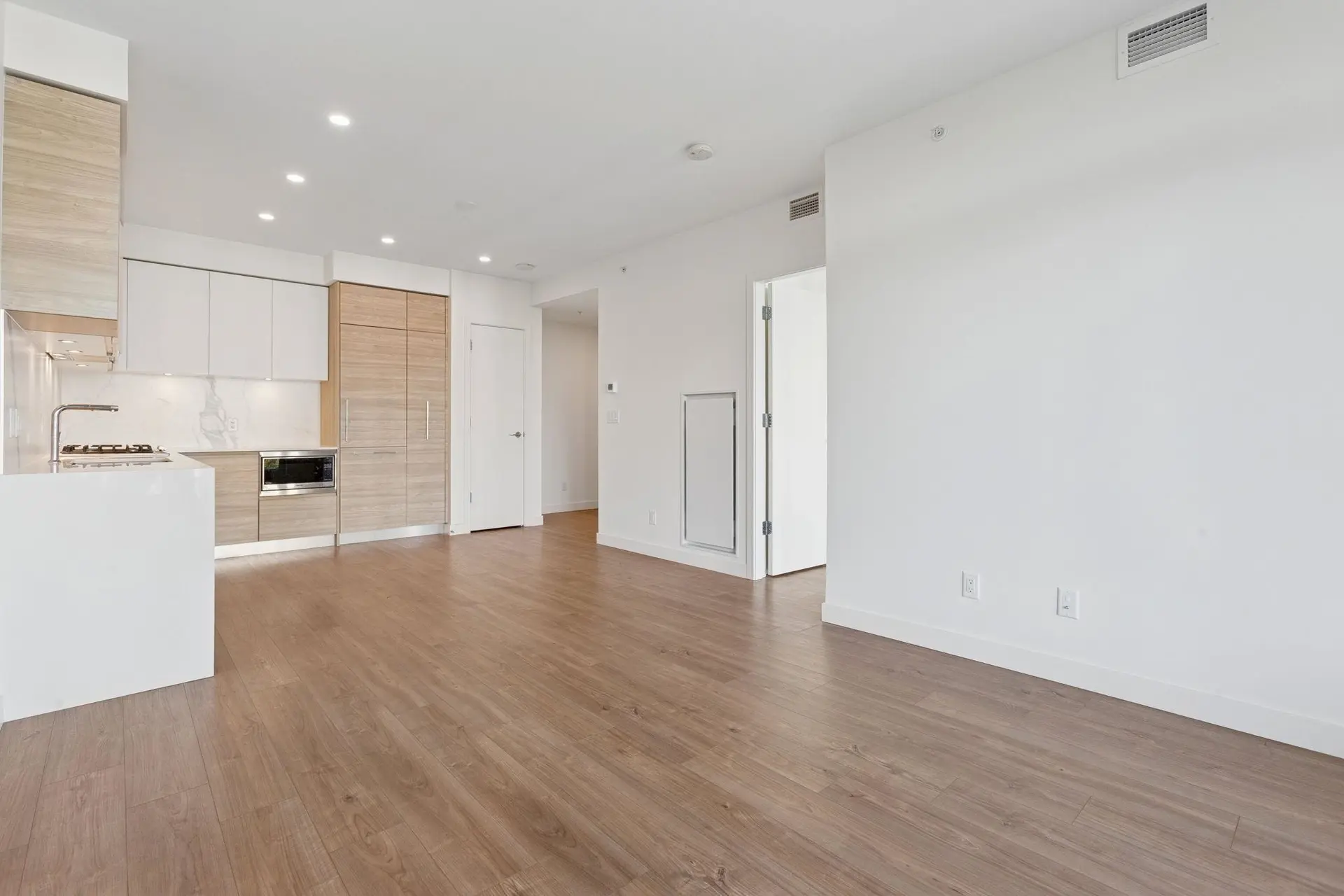 Property at #708 585 AUSTIN AVENUE, Coquitlam, BC