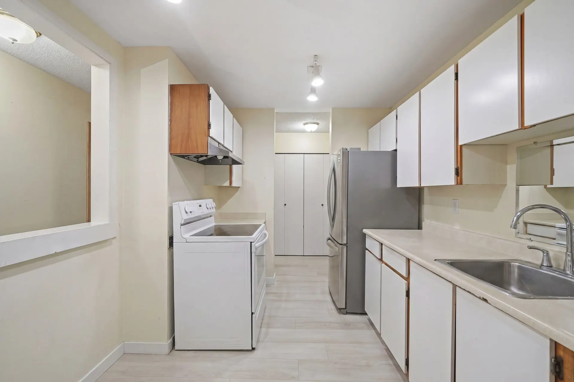 Property at #106 10626 151A STREET, Surrey, BC