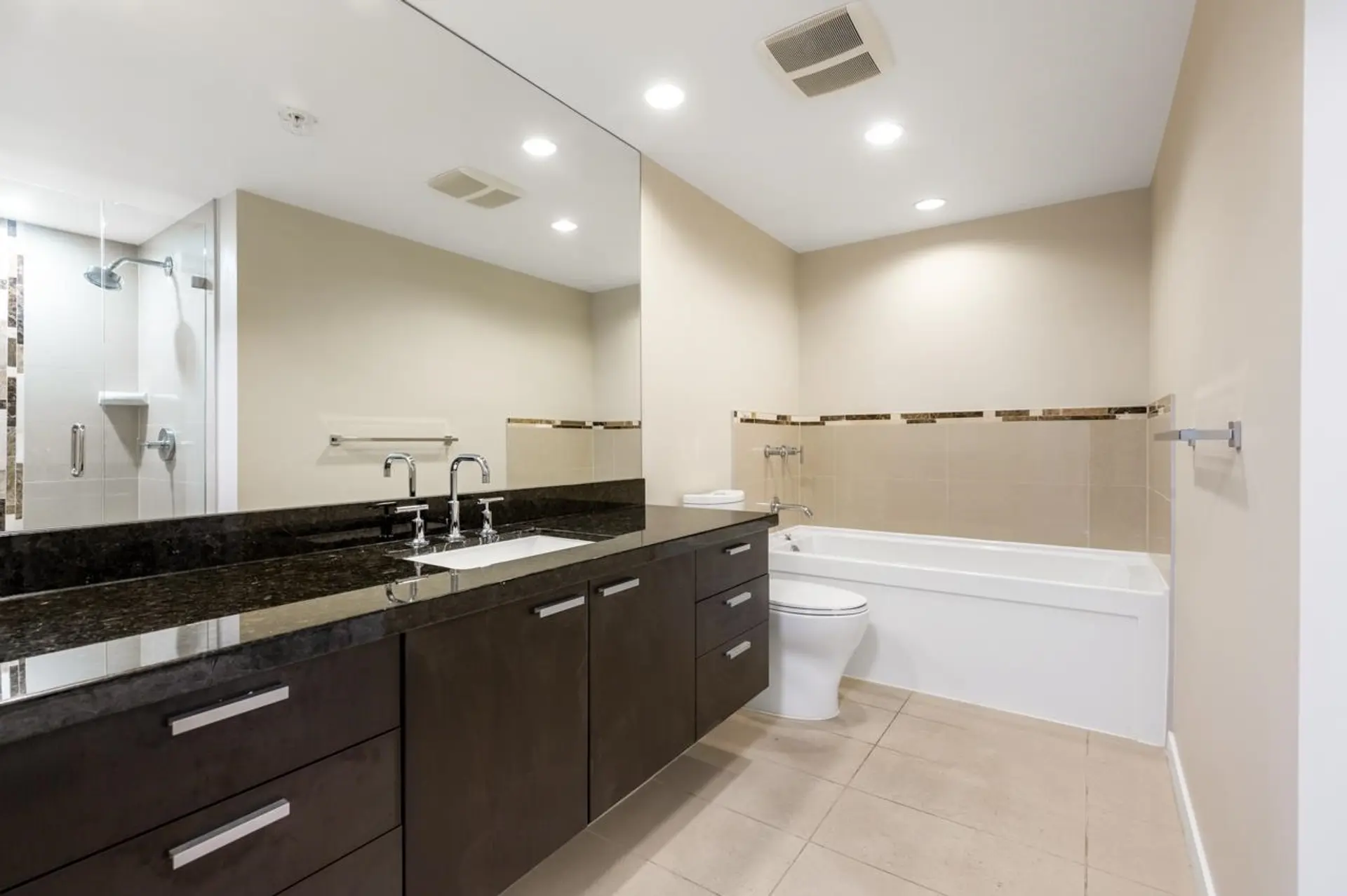 Property at #1703 2232 DOUGLAS ROAD, Burnaby, BC