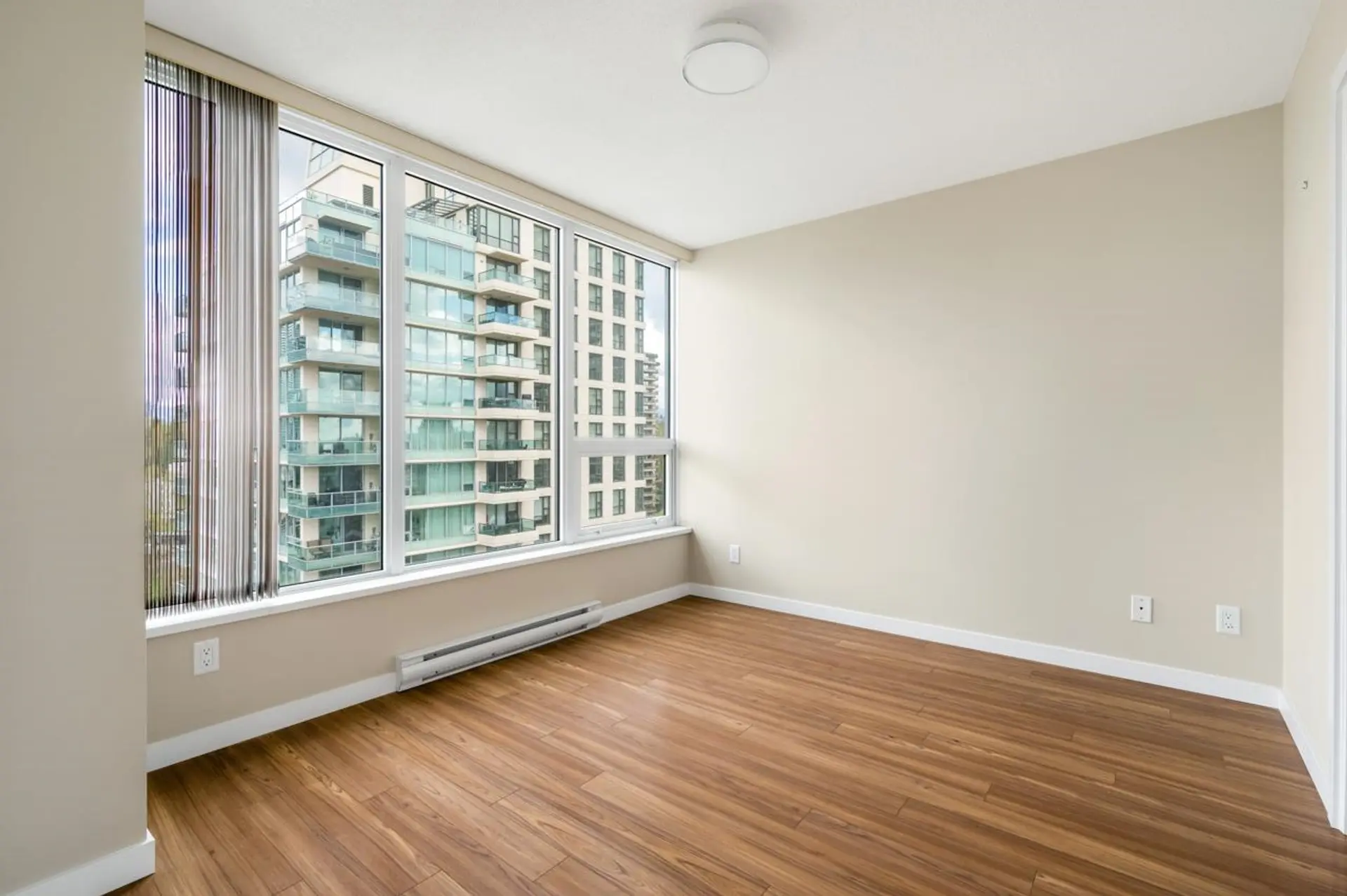 Property at #1703 2232 DOUGLAS ROAD, Burnaby, BC