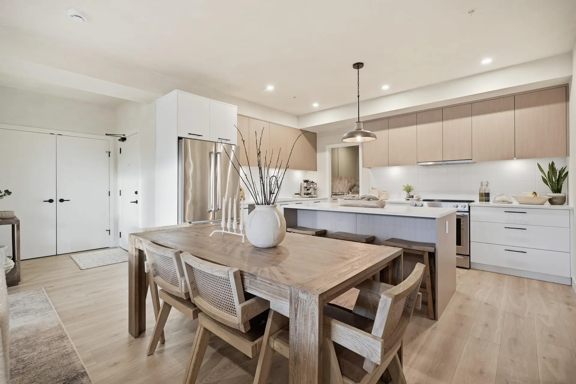 Property at #338 2635 King George Boulevard, Surrey, BC