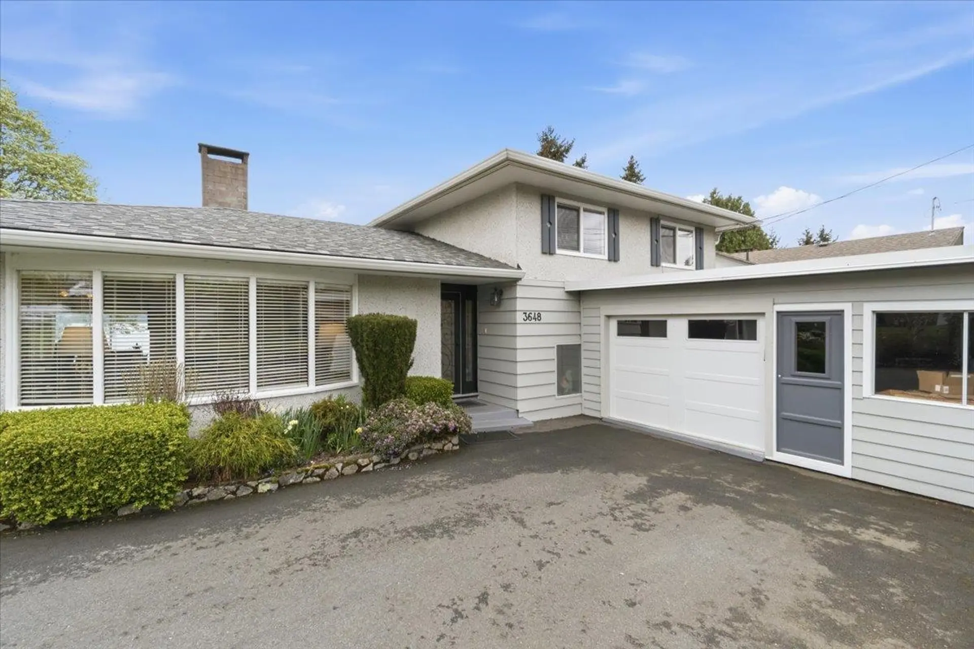 Property at 3648 Seaview Crescent, , BC