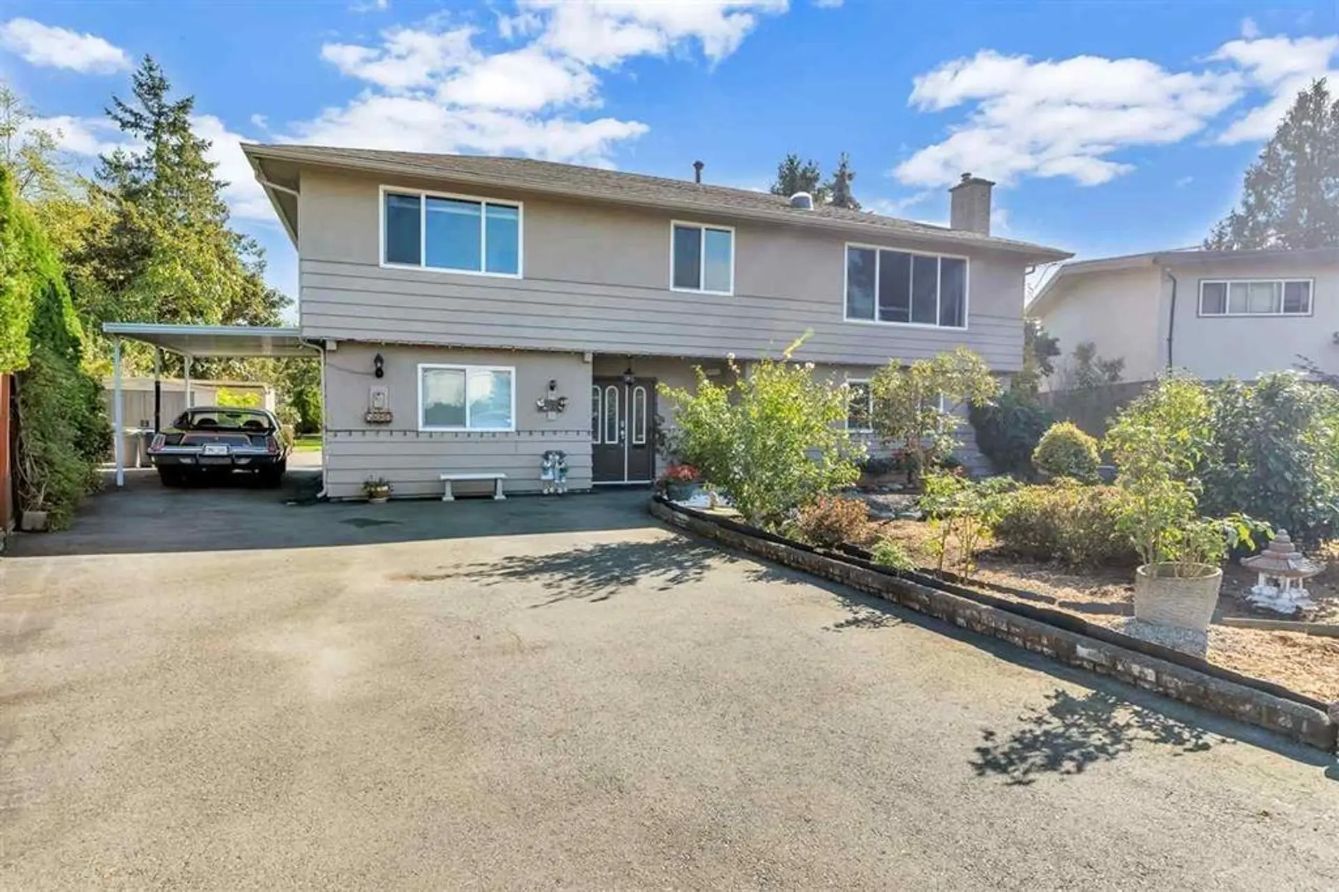 Property at 5882 51 Avenue, Delta, BC