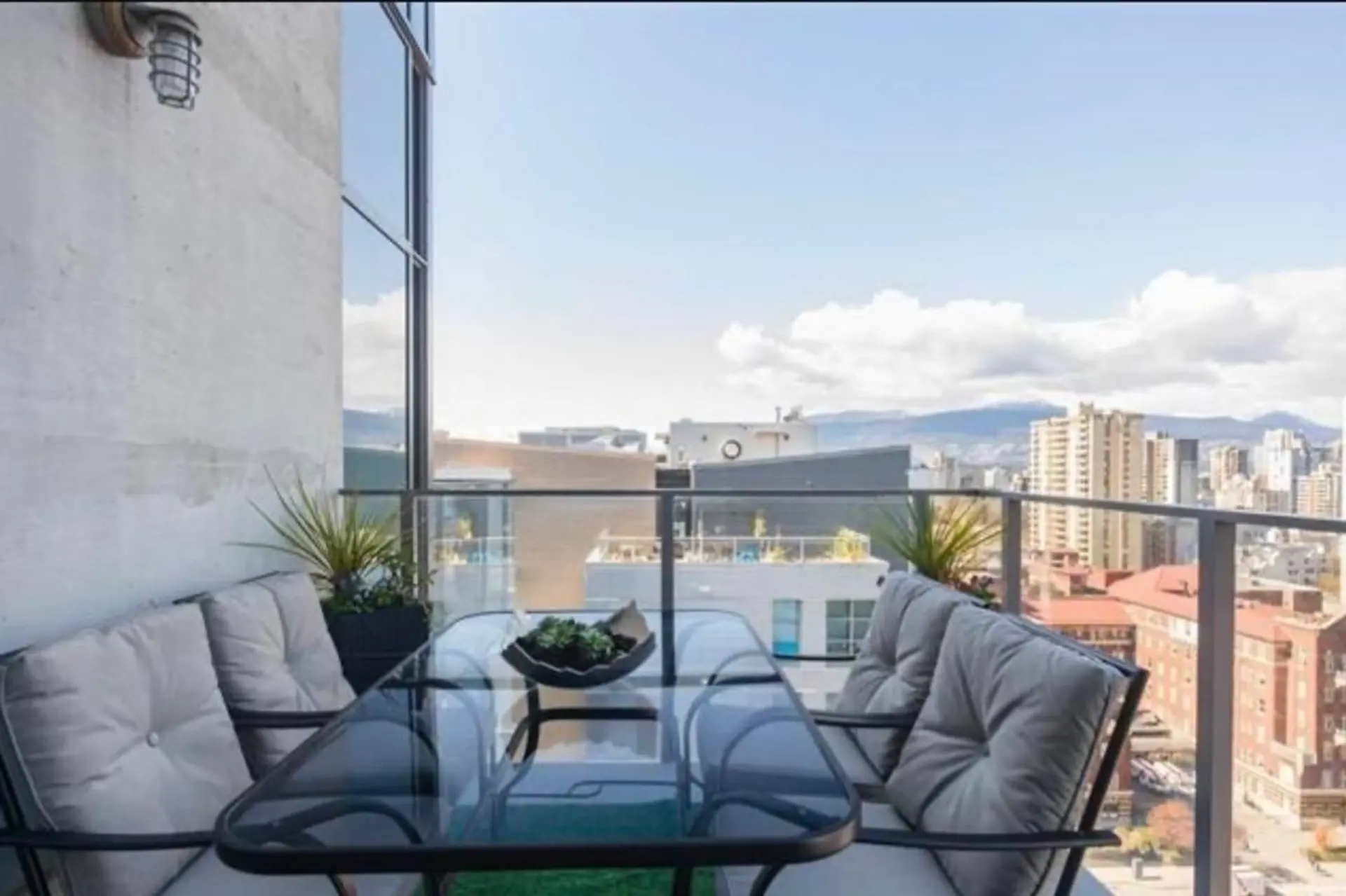 Property at #2105 1133 HORNBY STREET, Vancouver, BC