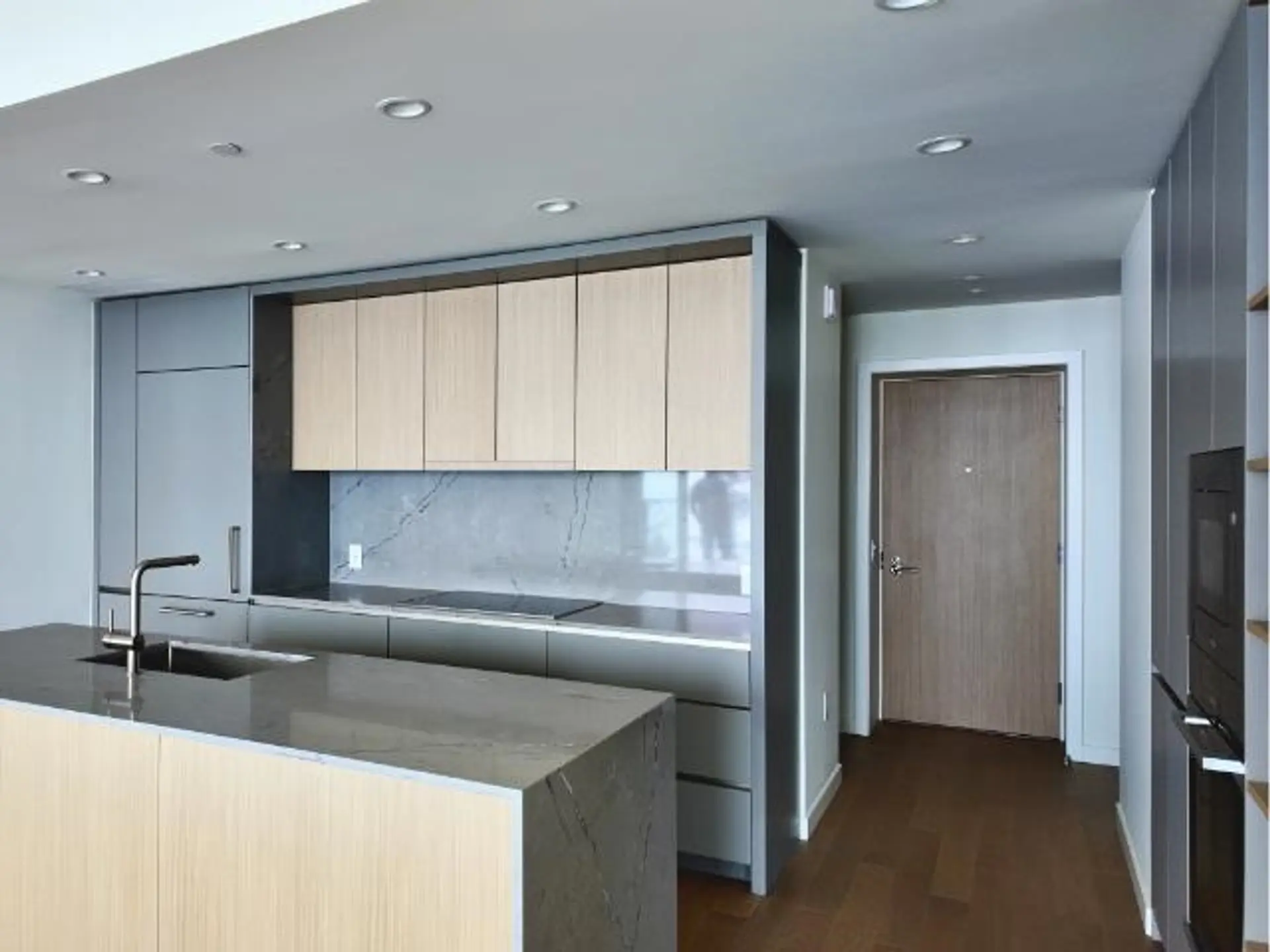 Property at #902 3963 Uplands Way, West Vancouver, BC