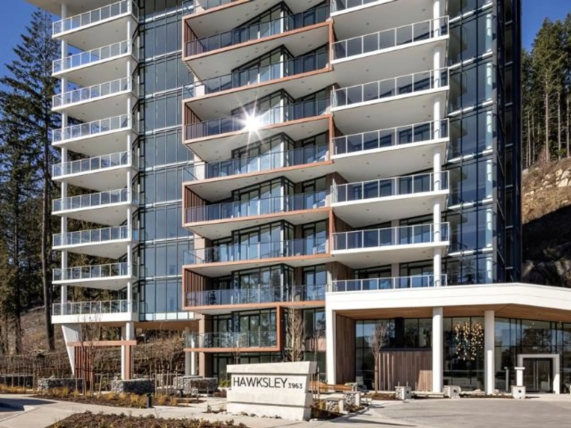 Property at #902 3963 Uplands Way, West Vancouver, BC