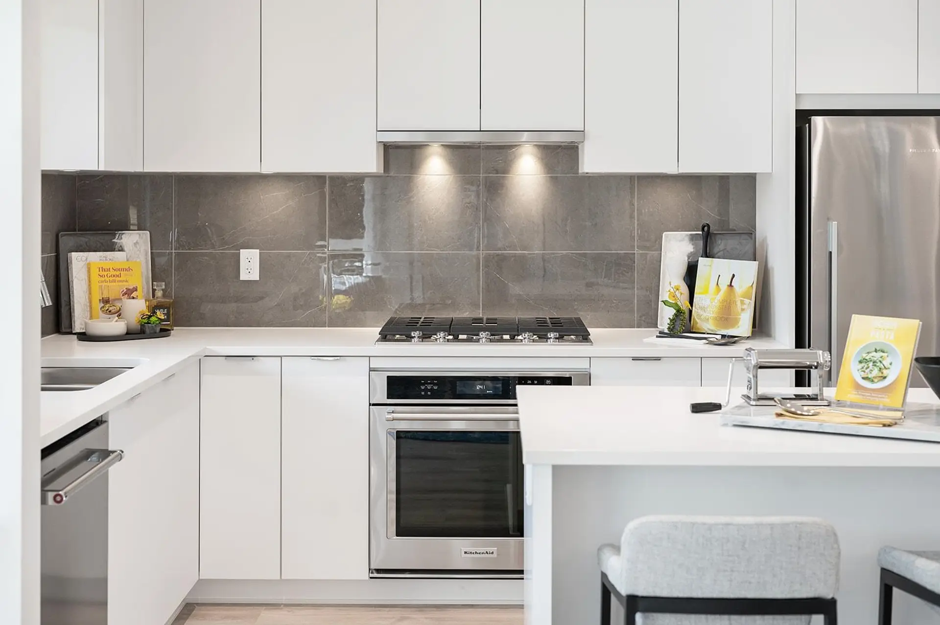 Property at #305 629 COTTONWOOD AVENUE, Coquitlam, BC