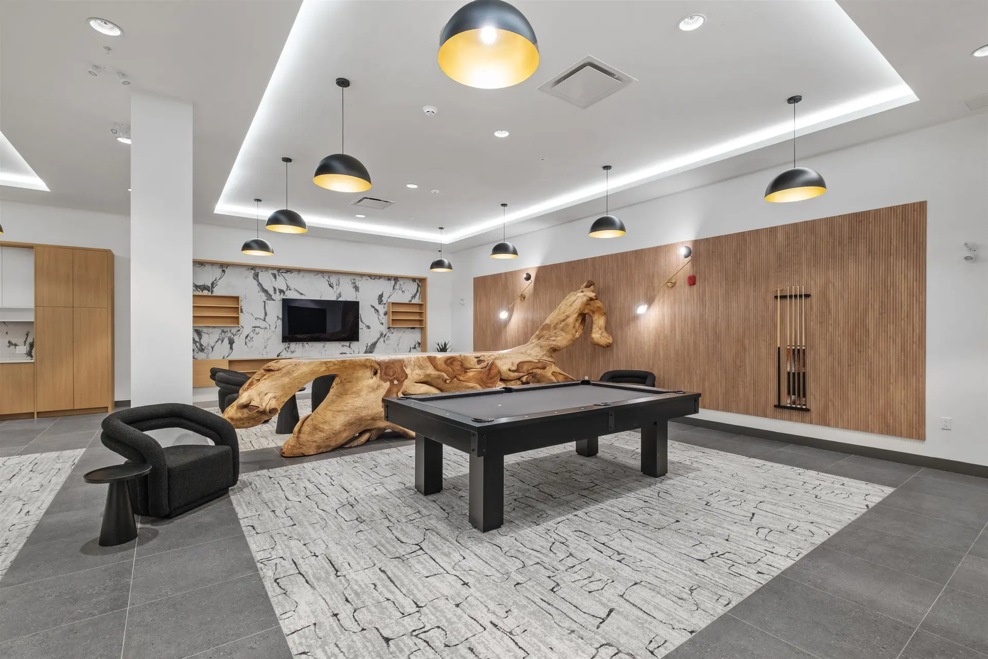 Property at #366 422 E 3RD STREET, North Vancouver, BC