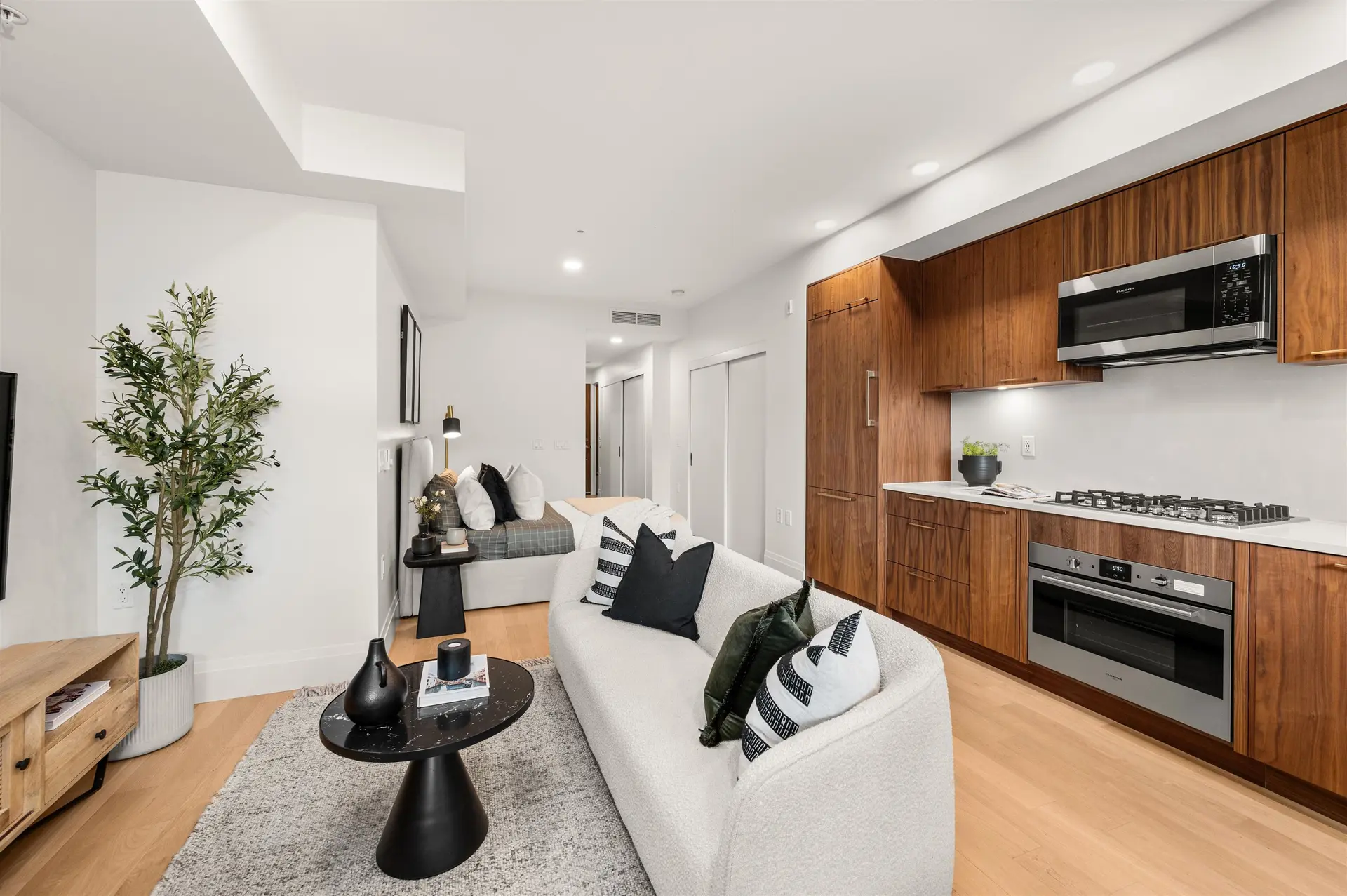 Property at #106 2550 GARDEN DRIVE, Vancouver, BC