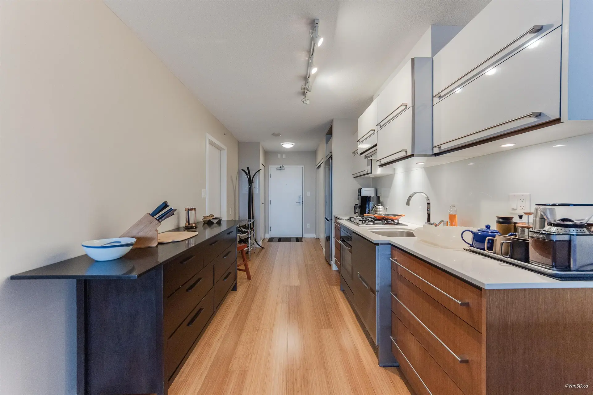 Property at #806 718 Main Street, Vancouver, BC