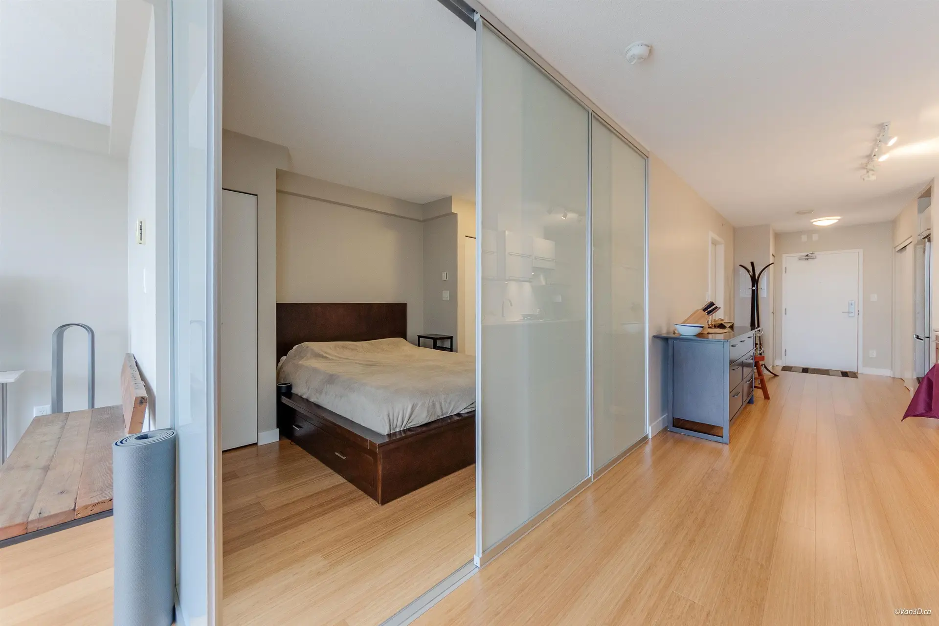 Property at #806 718 Main Street, Vancouver, BC