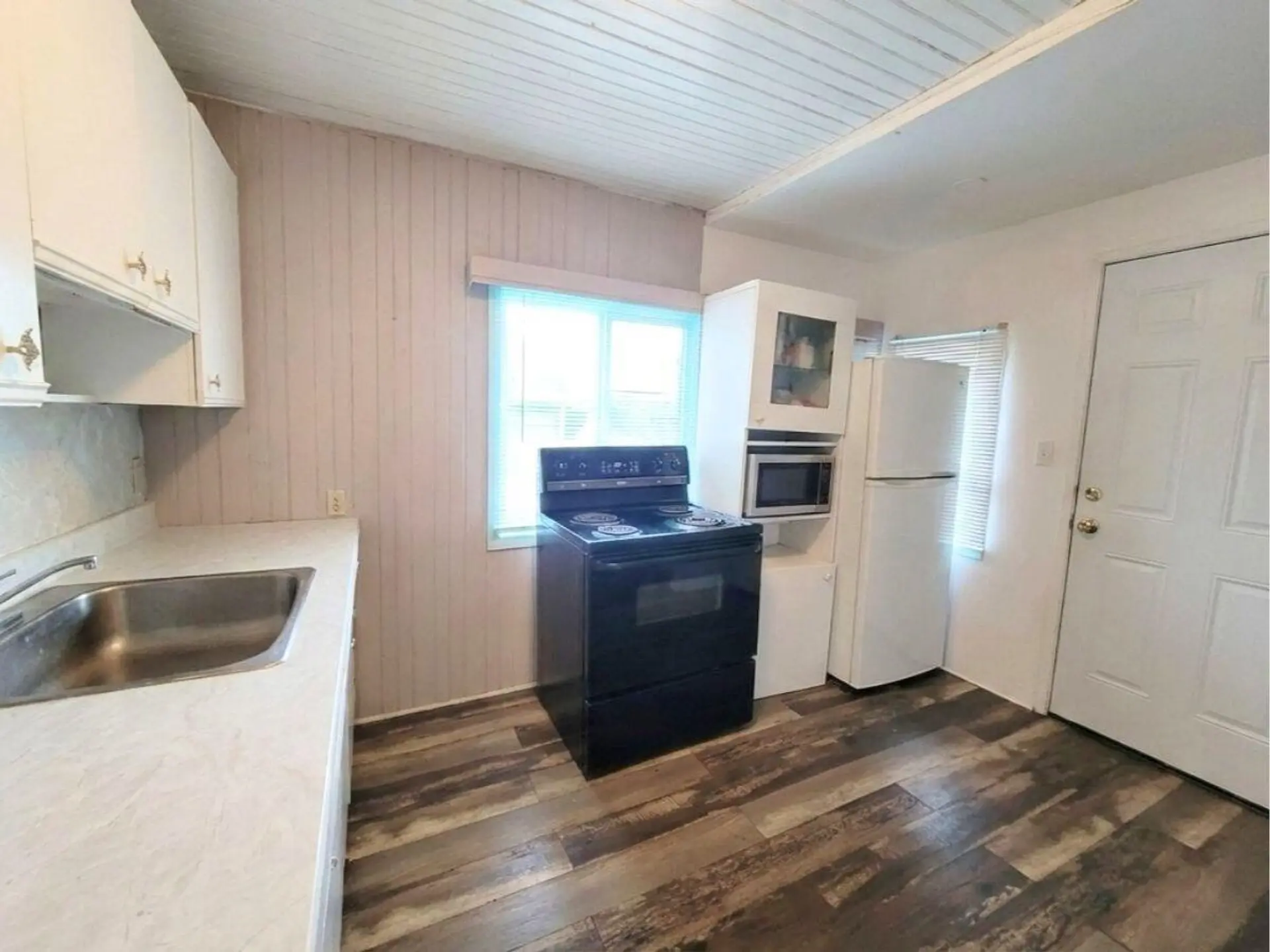 942 Lee Street - Image 5