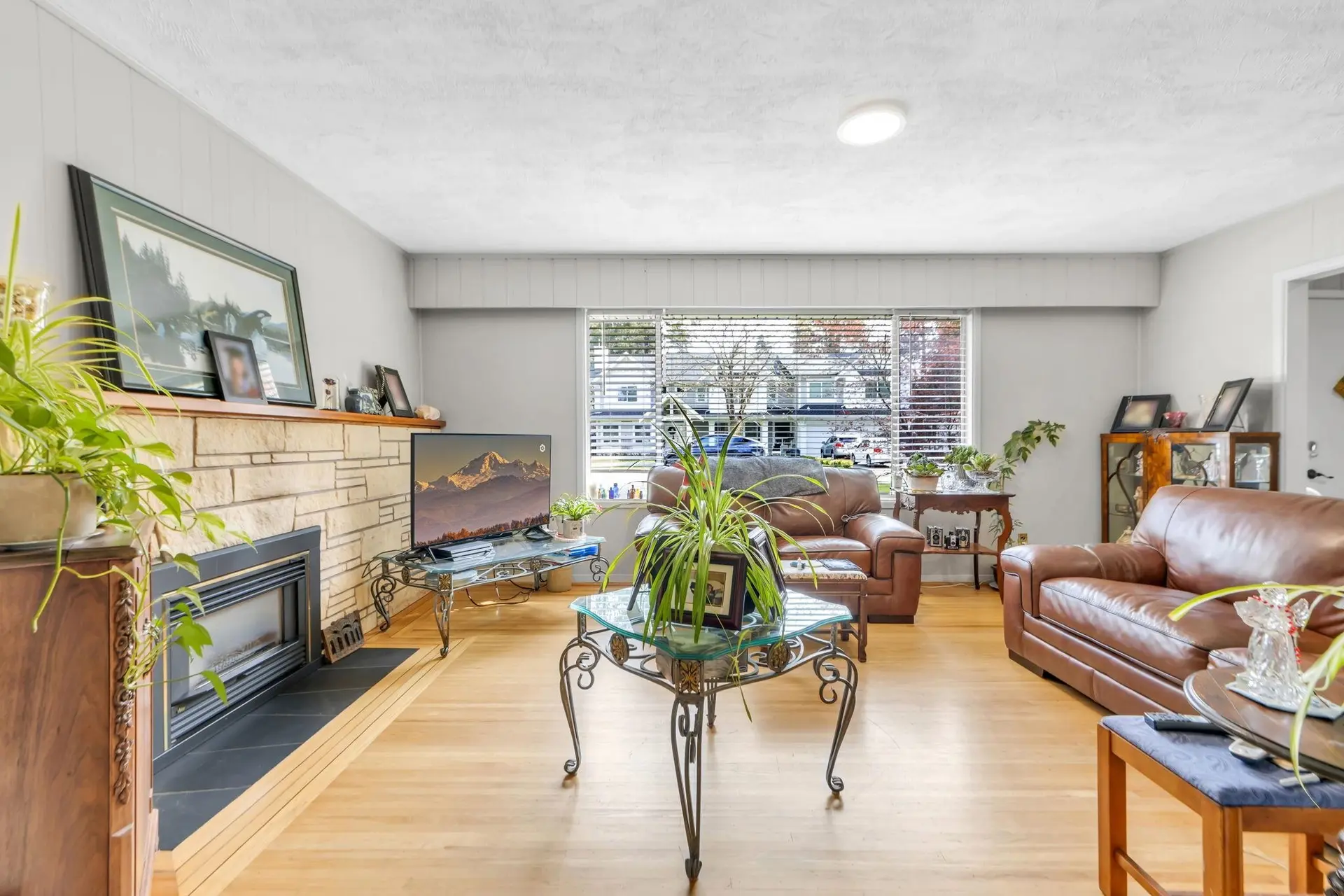 Property at 19893 37a Avenue, Langley, BC