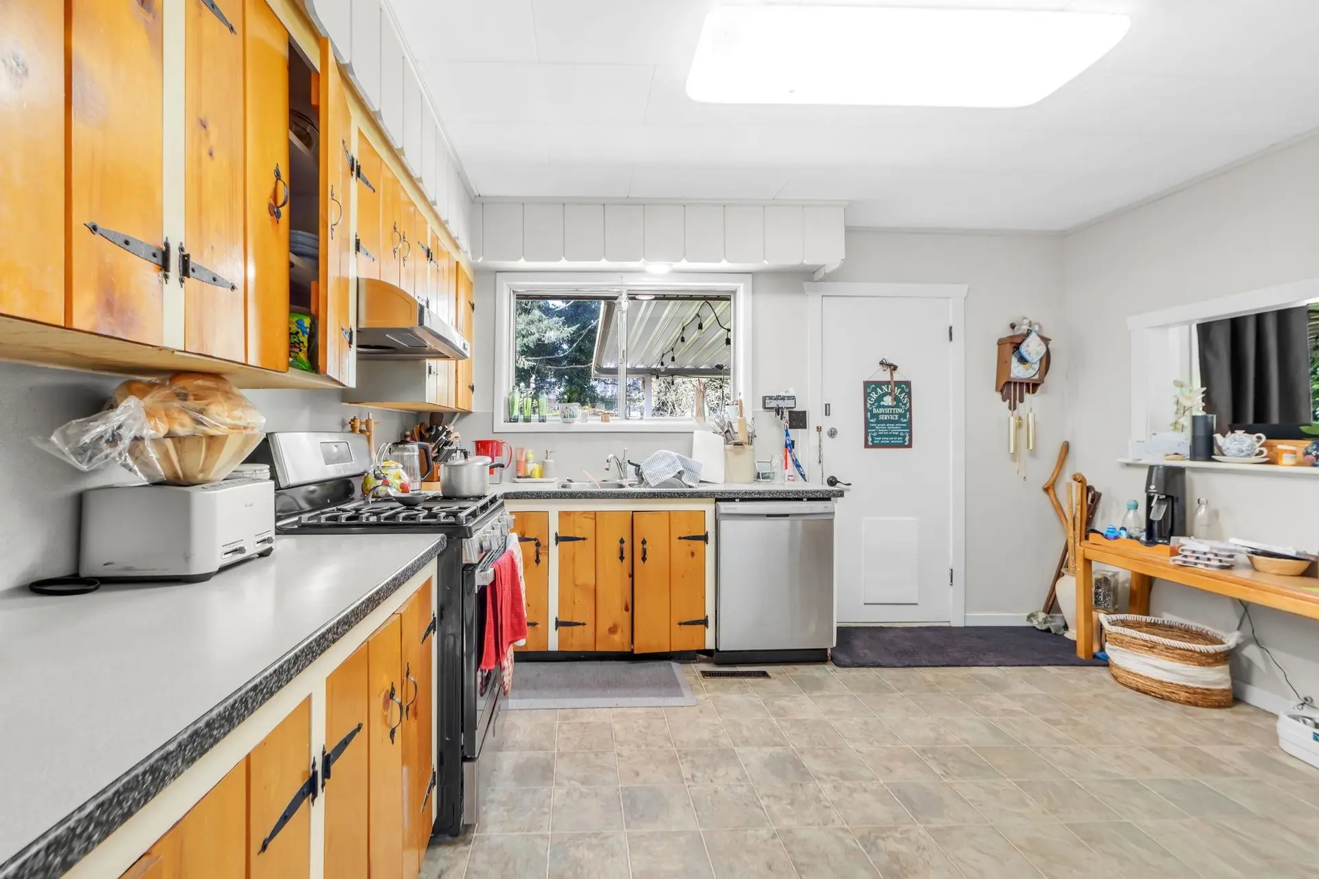 Property at 19893 37a Avenue, Langley, BC