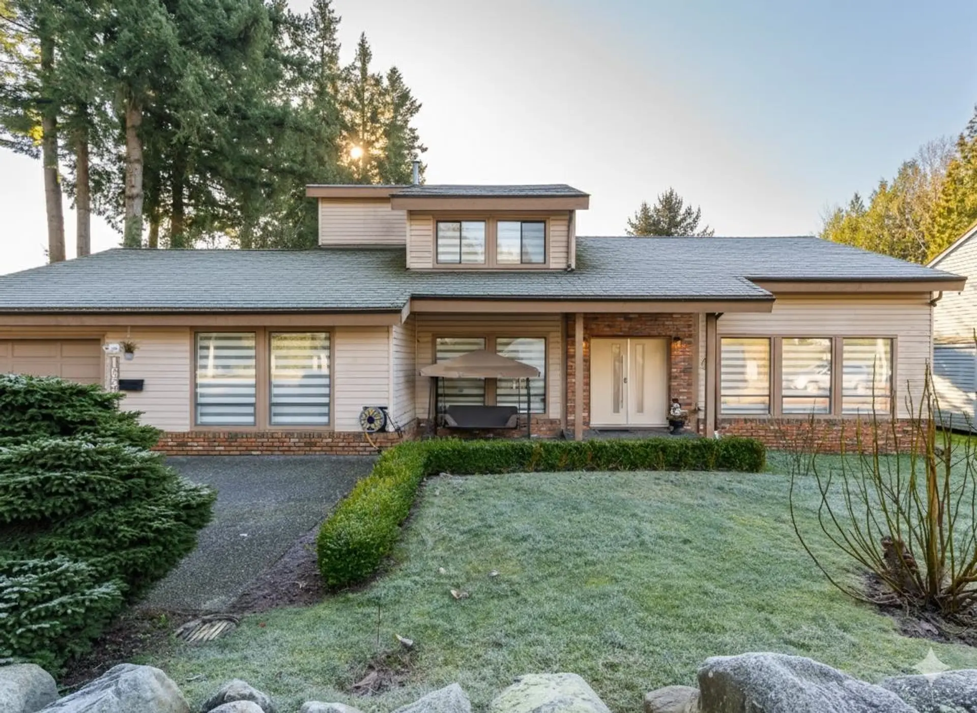 Property at 16566 80 Avenue, Surrey, BC