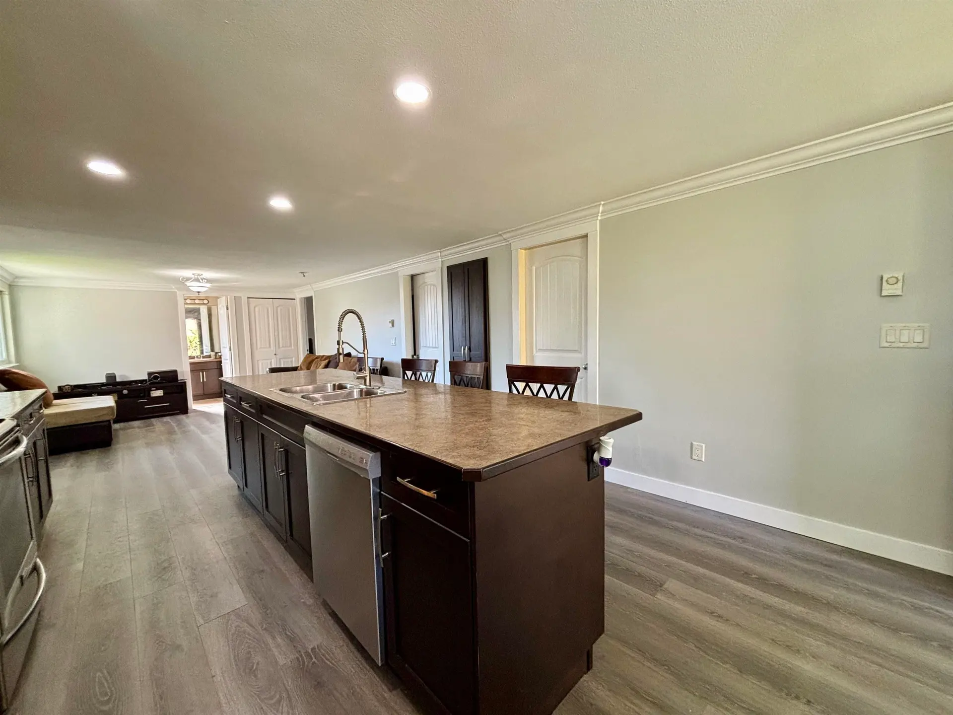 Property at 33475 Cherry Avenue, Mission, BC