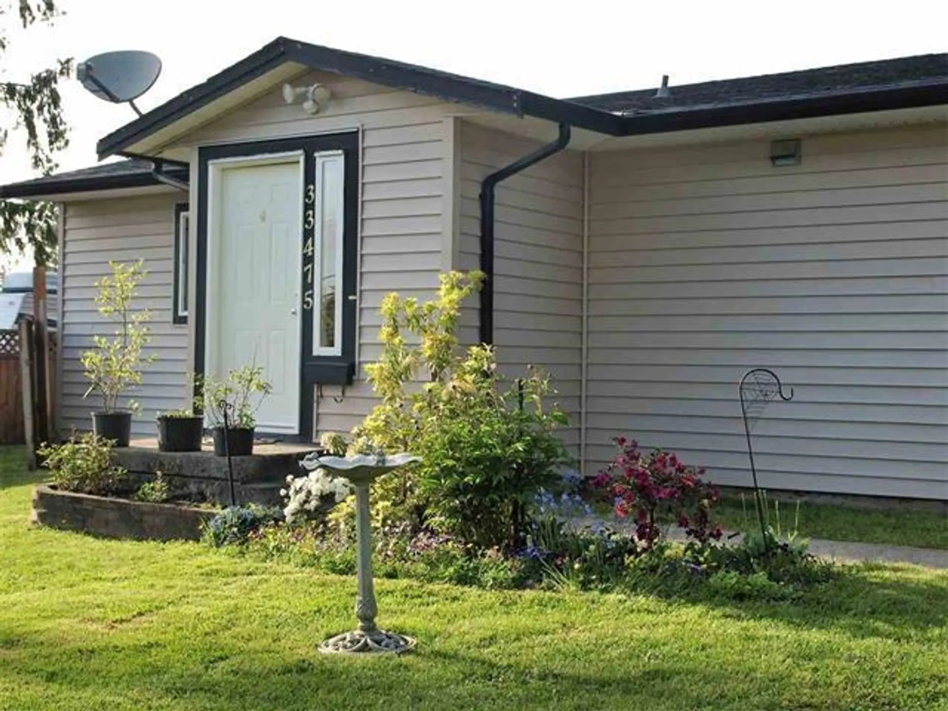 Property at 33475 Cherry Avenue, Mission, BC