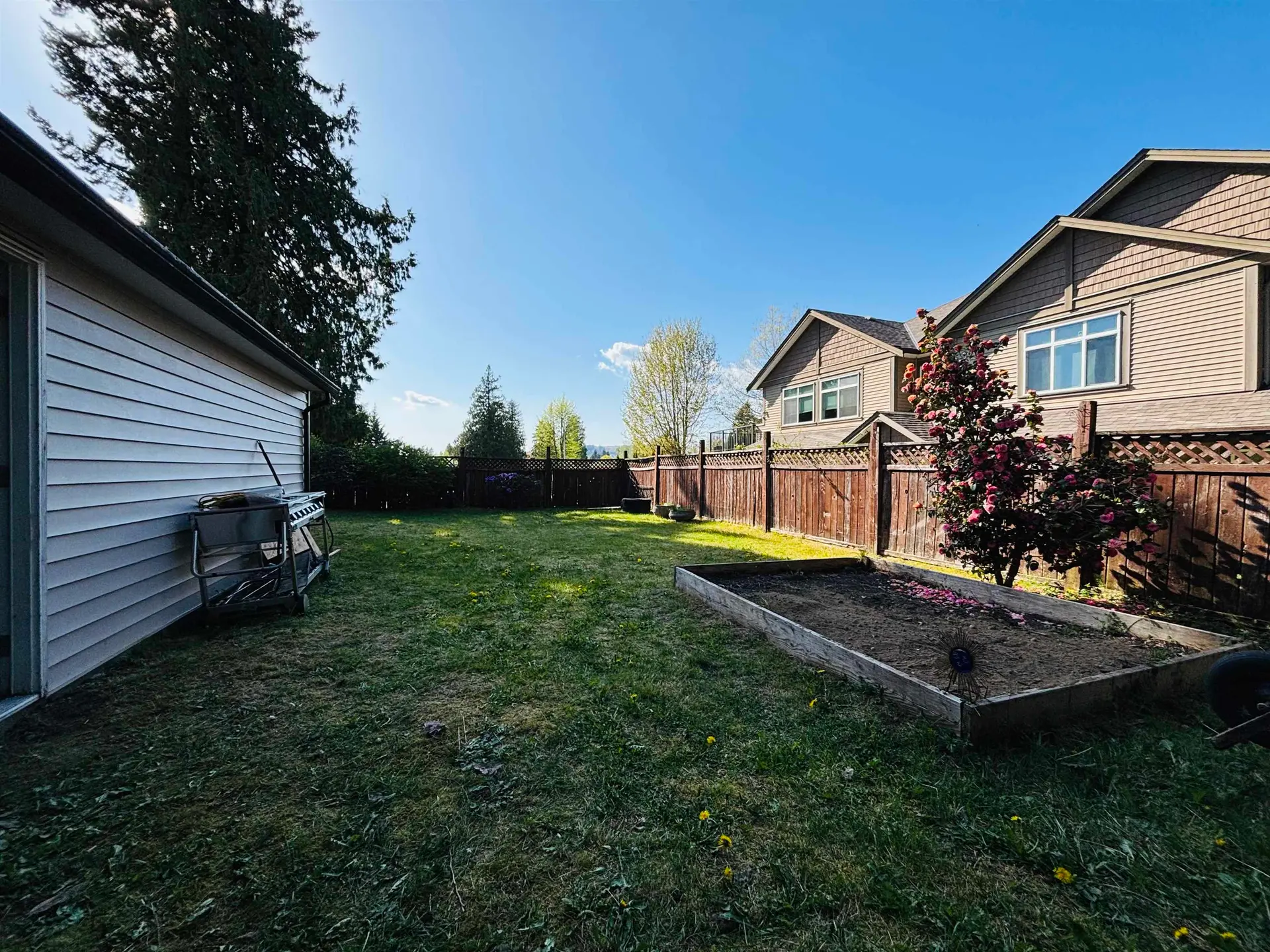 Property at 33475 Cherry Avenue, Mission, BC