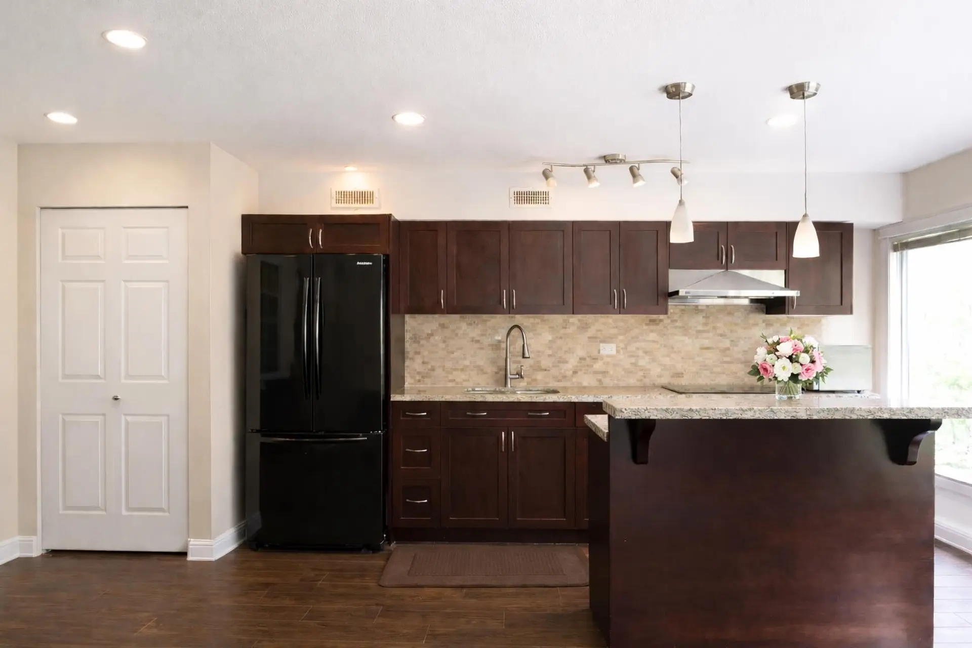 Property at 866 Sinclair Street, West Vancouver, BC