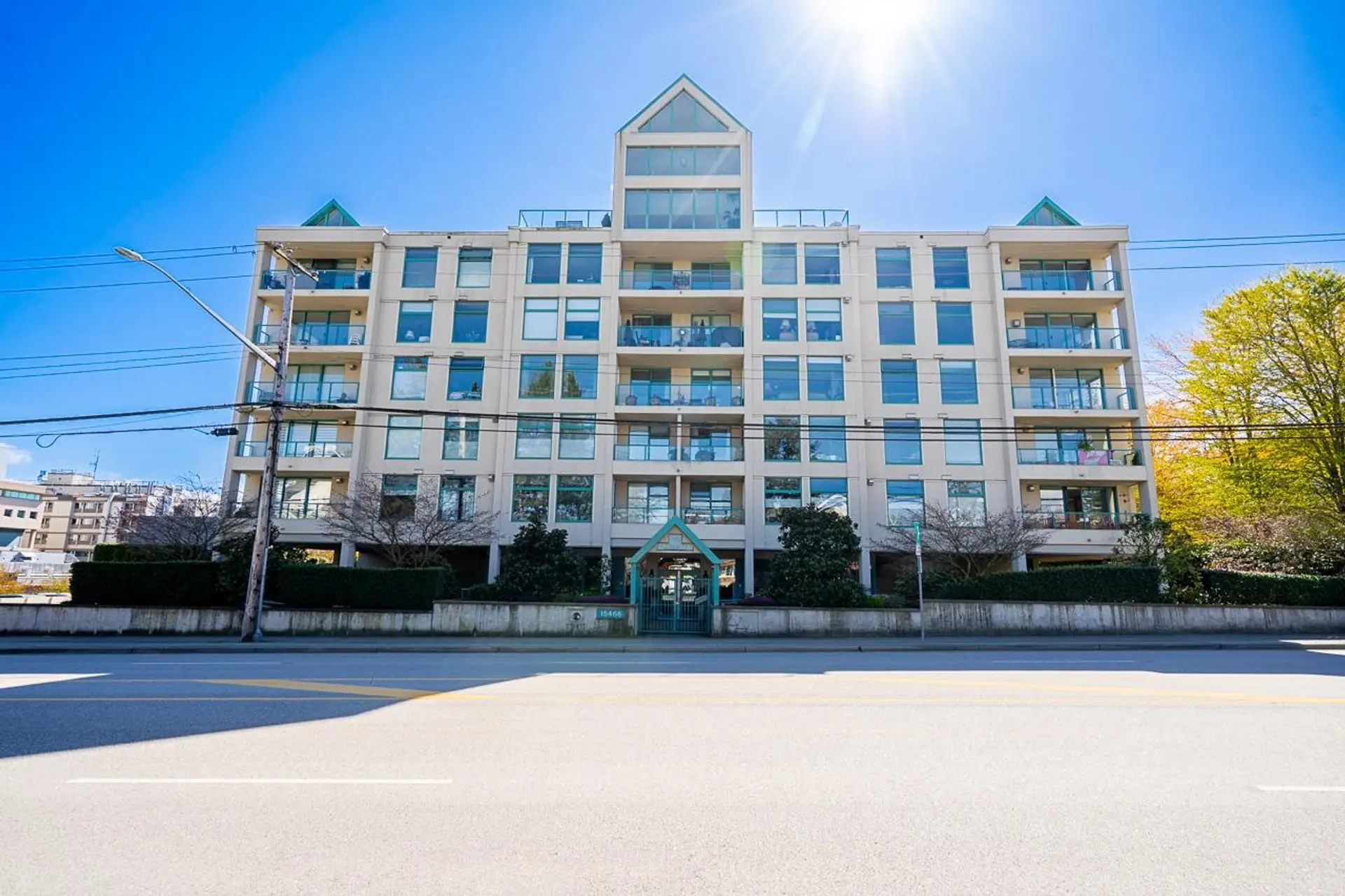 Property at #506 15466 North Bluff Road, White Rock, BC