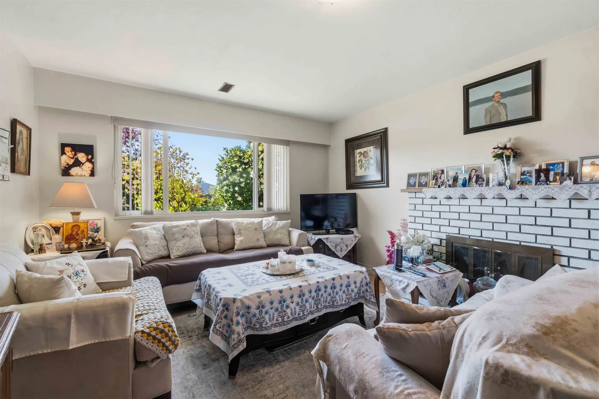 Property at 549 E 56th Avenue, Vancouver, BC