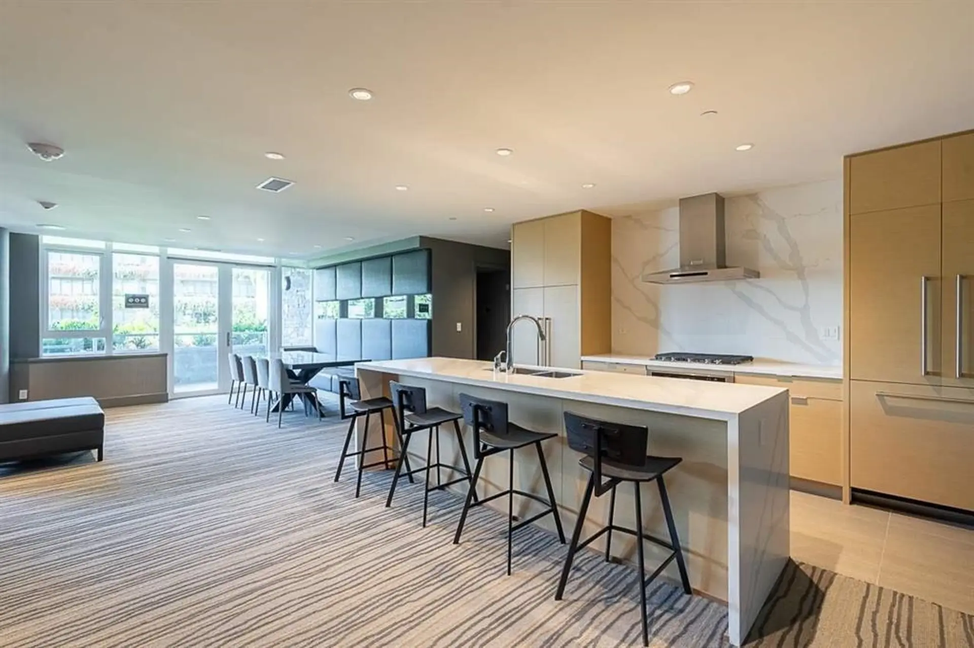 Property at #606 788 Arthur Erickson Place, West Vancouver, BC