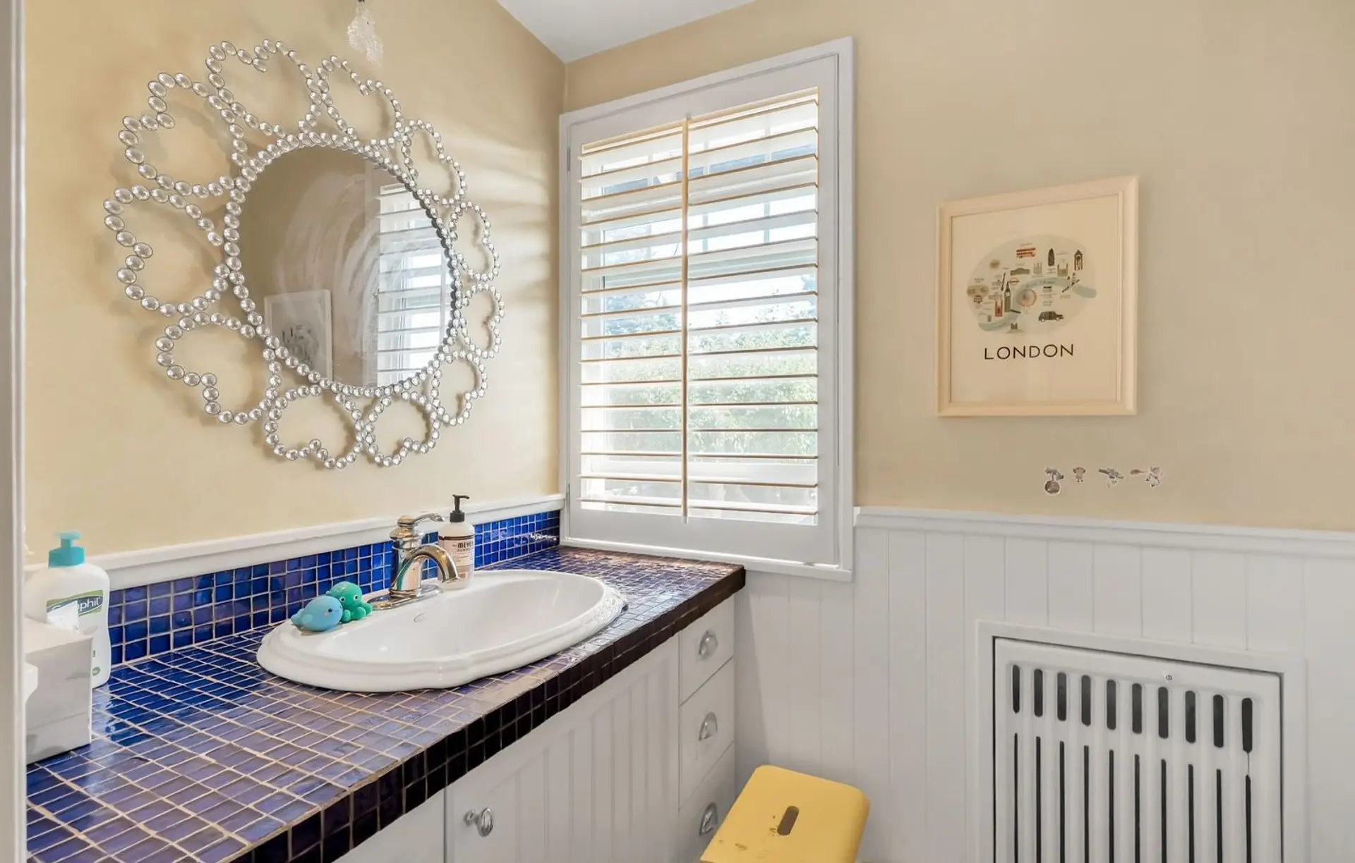 Property at 1670 W 49th Avenue, Vancouver, BC