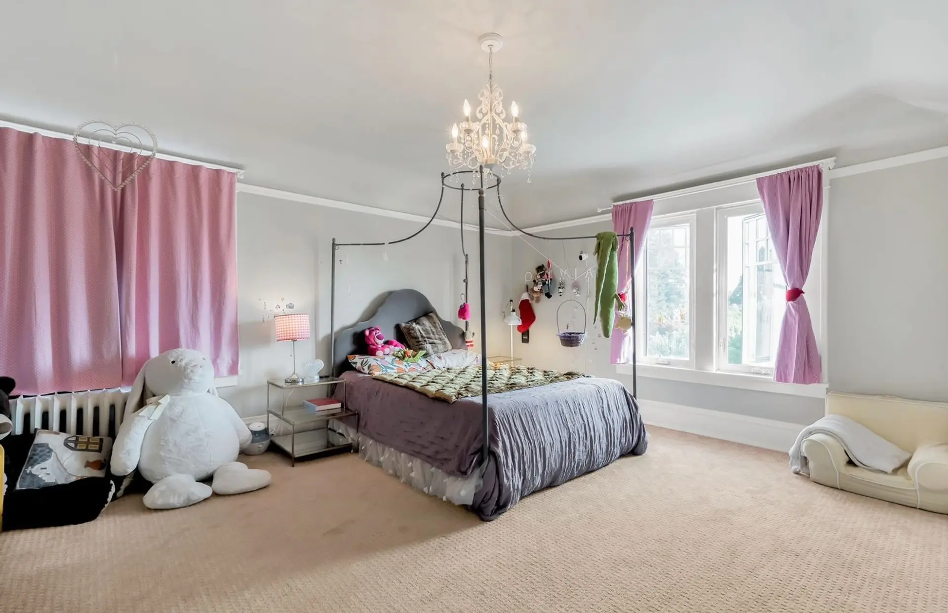 Property at 1670 W 49th Avenue, Vancouver, BC