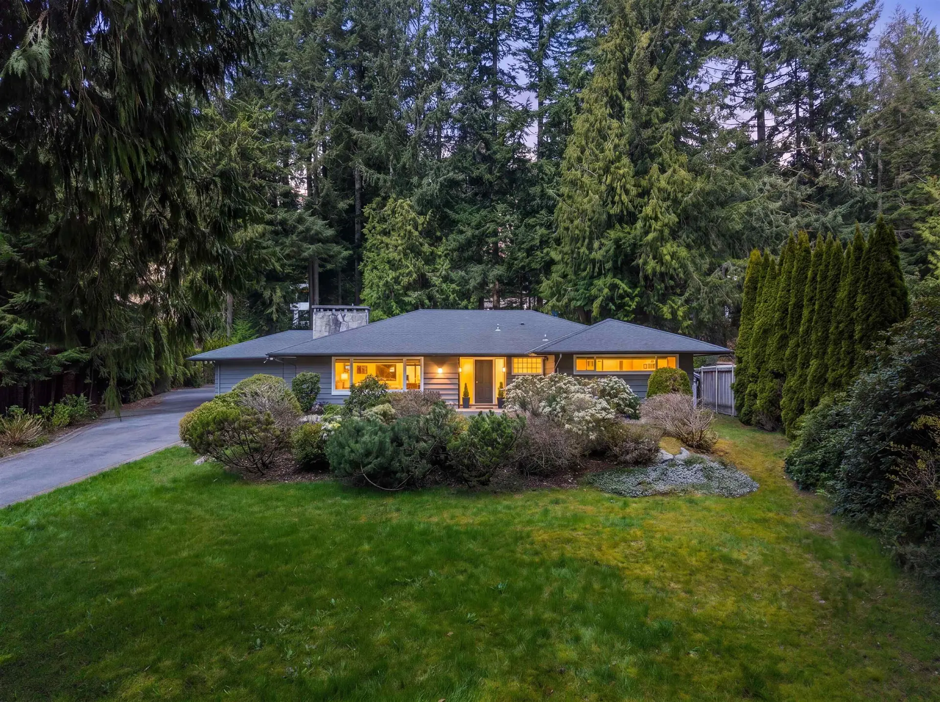 Property at 355 Rabbit Lane, West Vancouver, BC