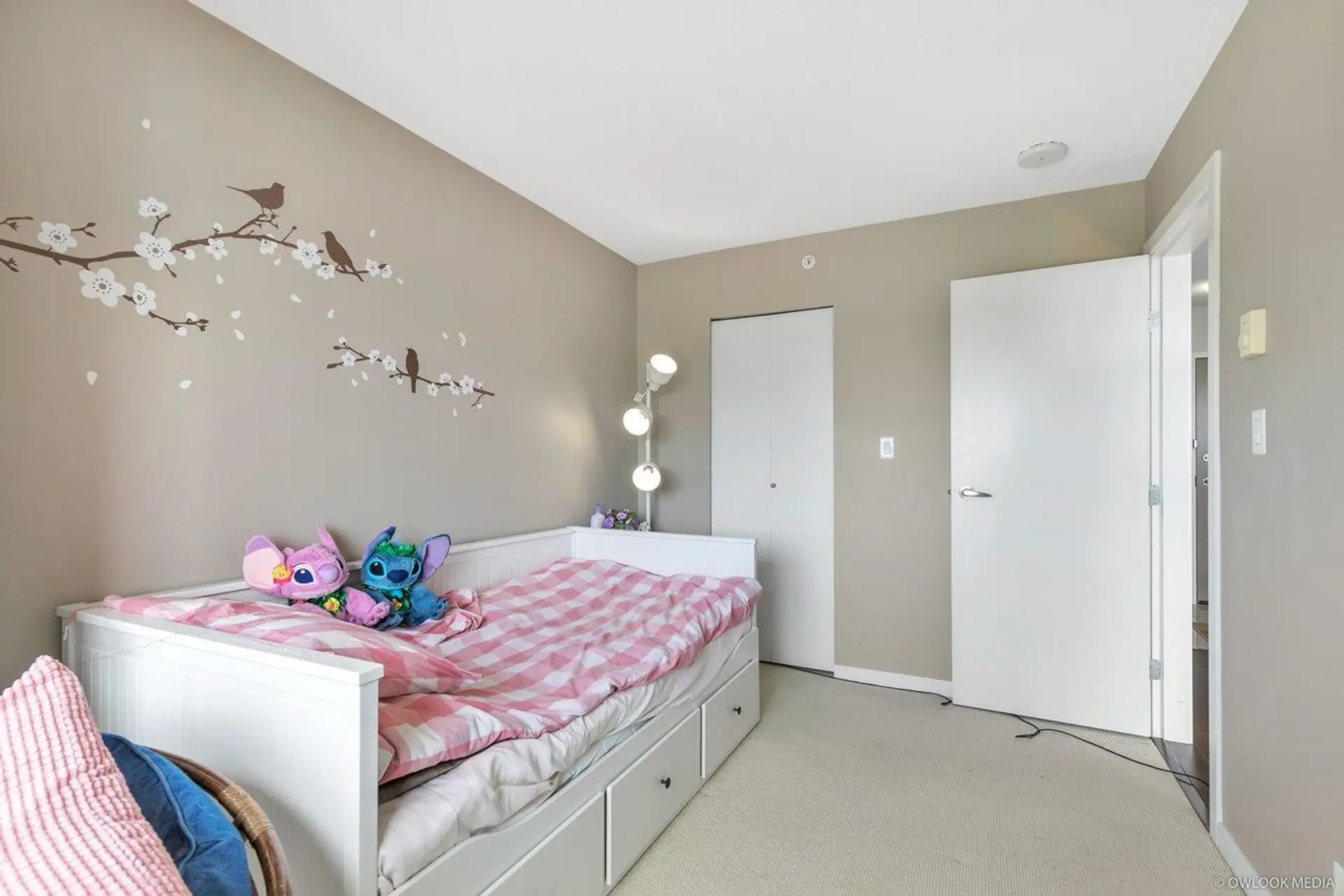 Property at #910 13618 100 Avenue, Surrey, BC