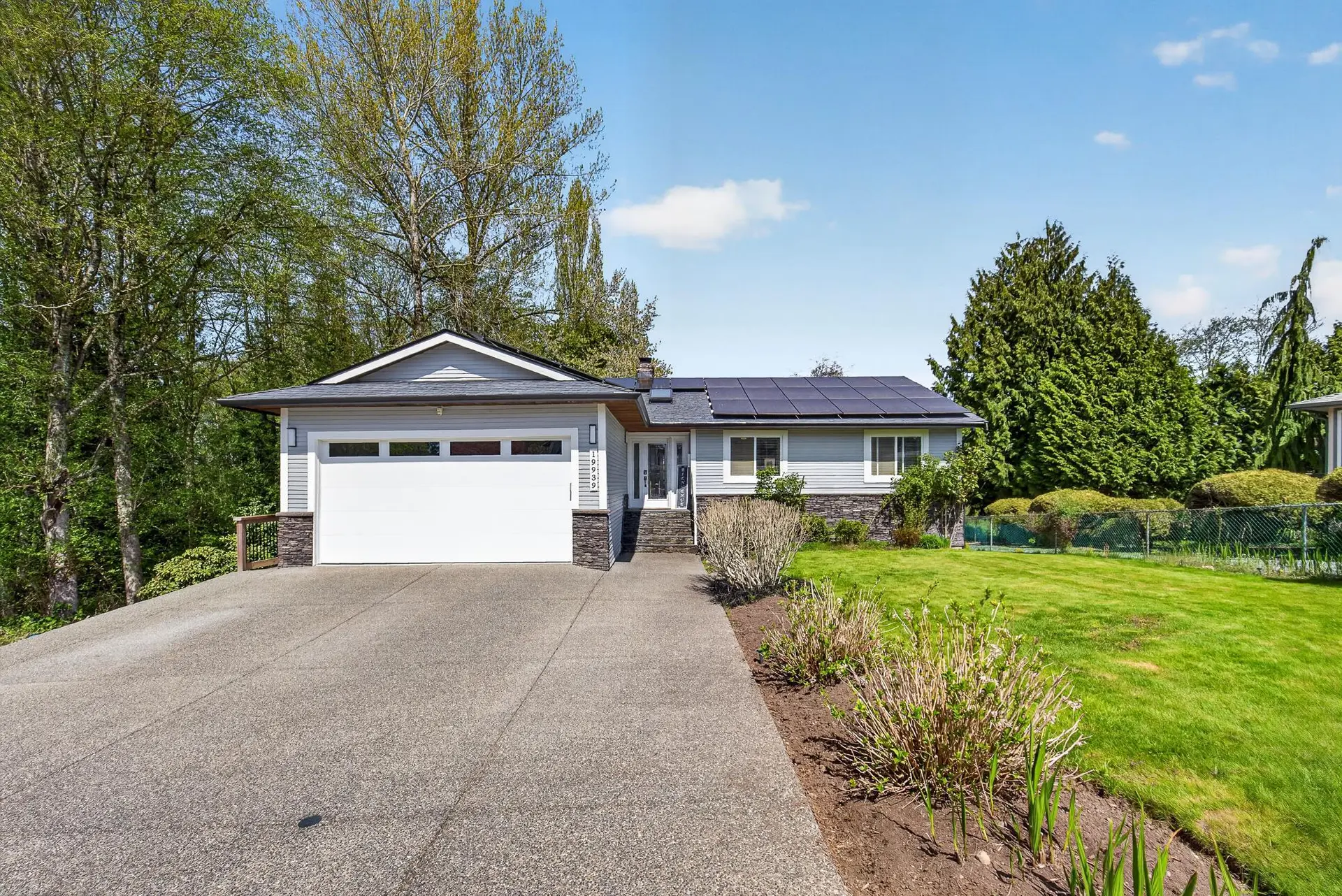 Property at 19939 51 Avenue, Langley, BC