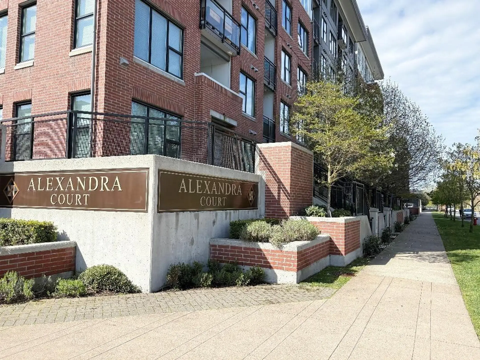 Property at #509 9388 Tomicki Avenue, Richmond, BC