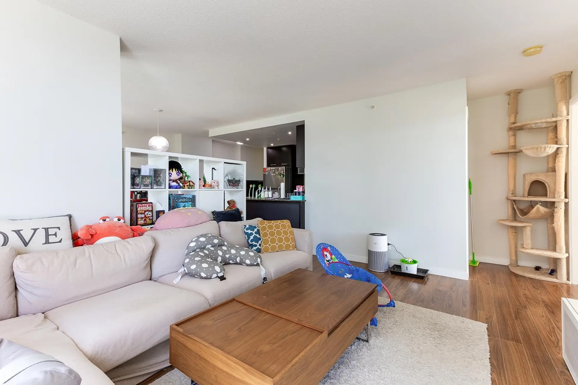 Property at #904 3111 Corvette Way, Richmond, BC