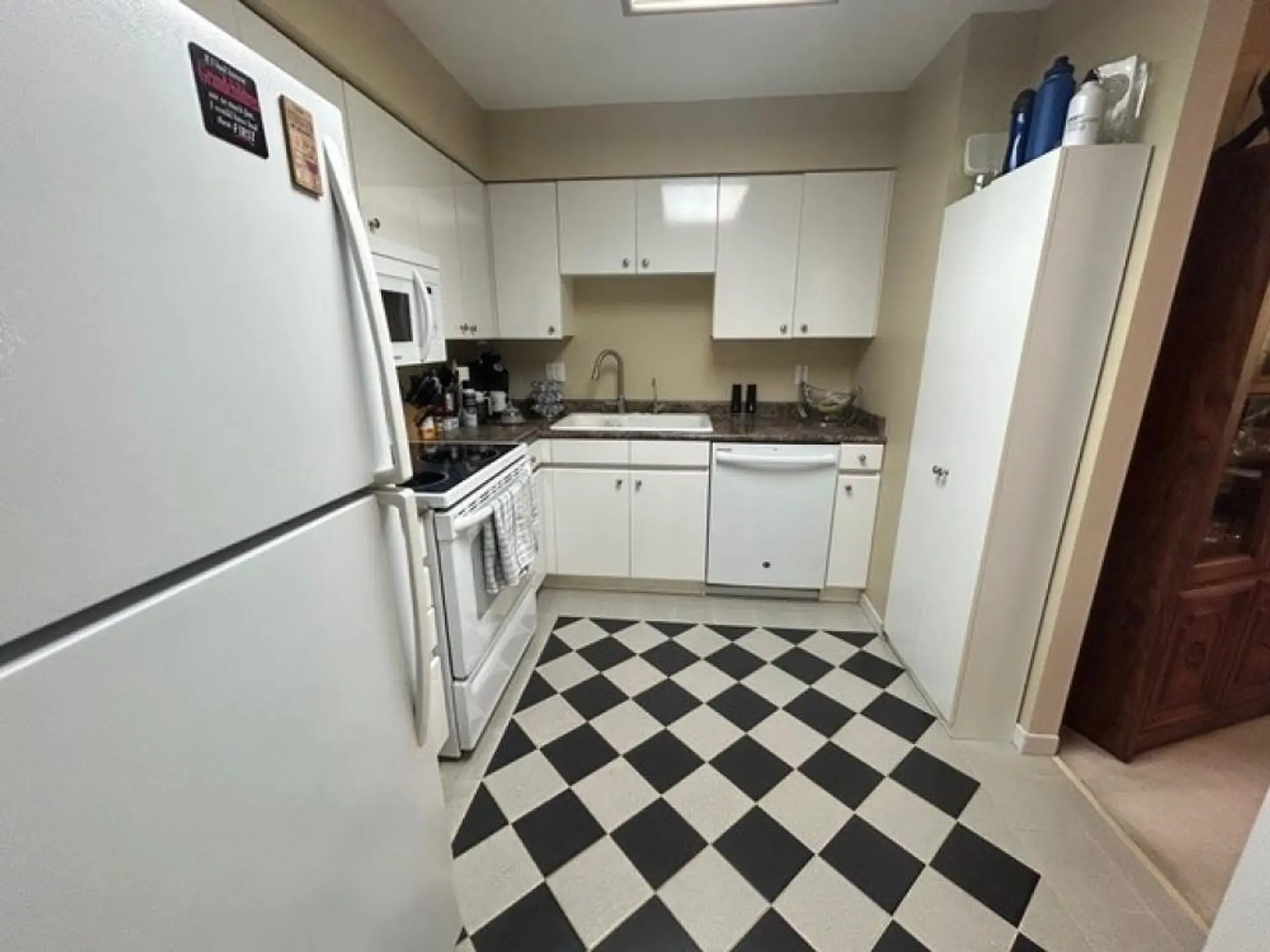 Property at #810 1327 E Keith Road, North Vancouver, BC