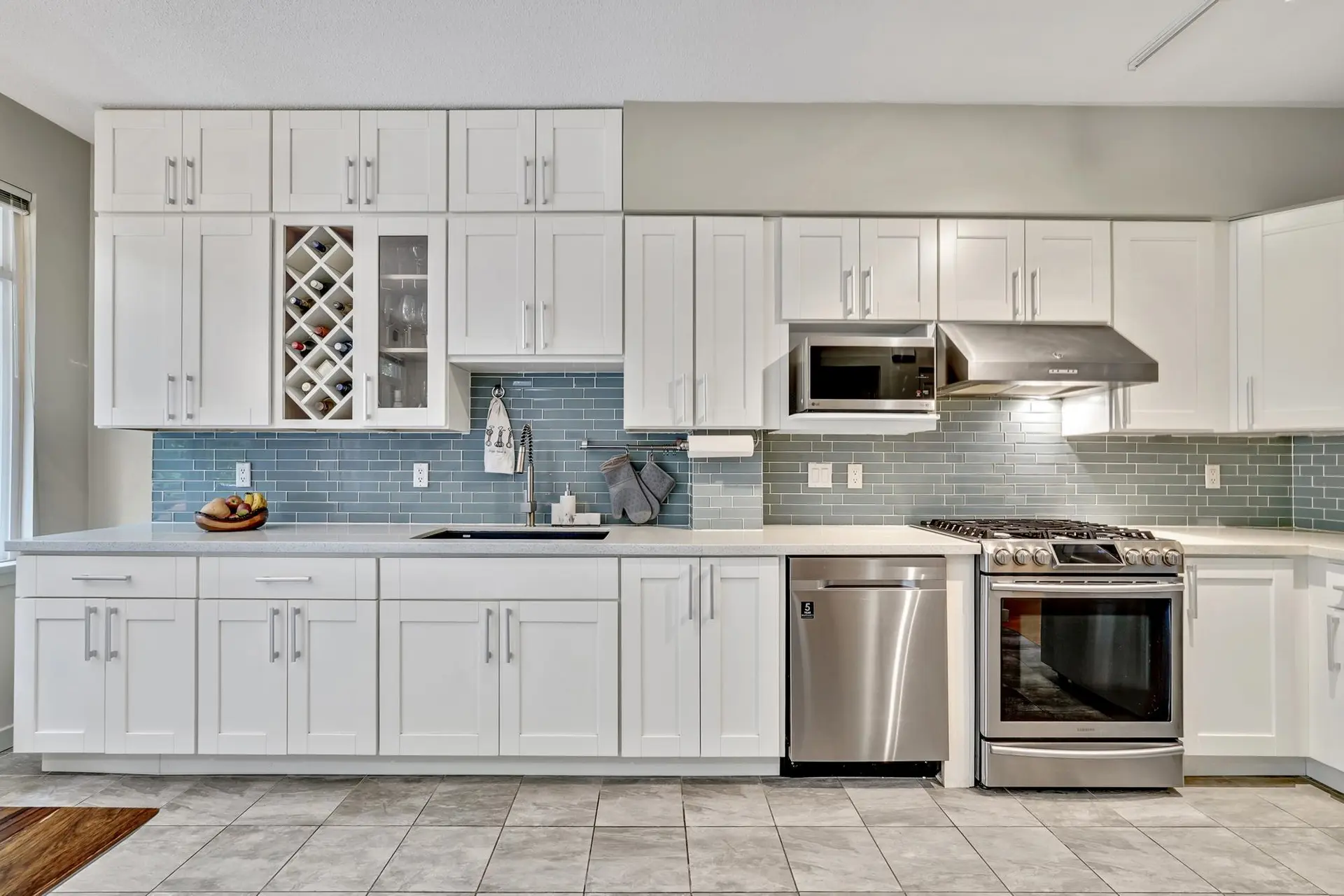 Property at 3264 Clermont Mews, Vancouver, BC