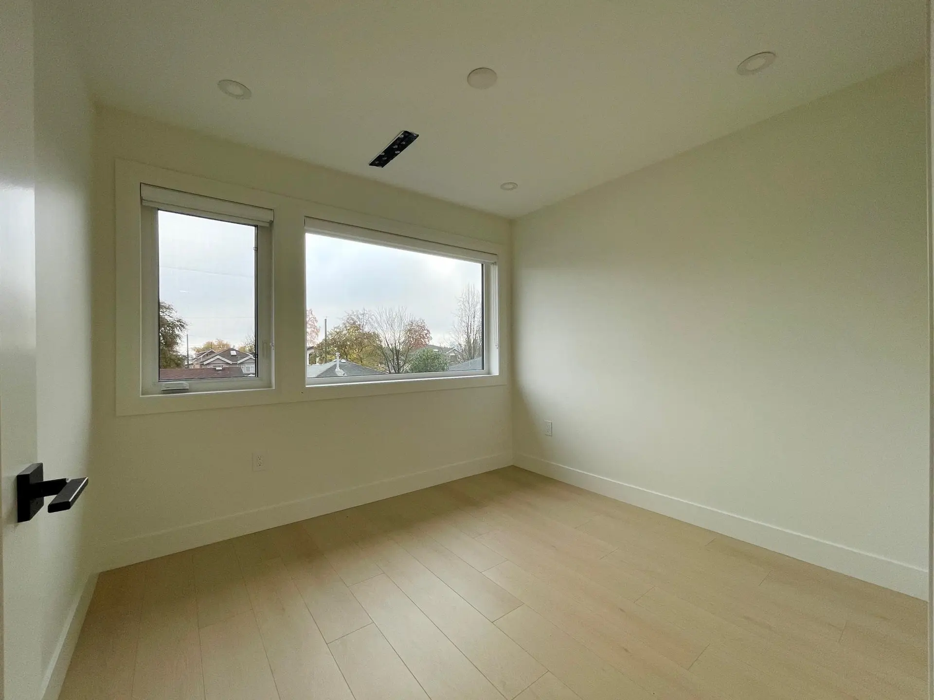 Property at 162 E 43rd Avenue, Vancouver, BC