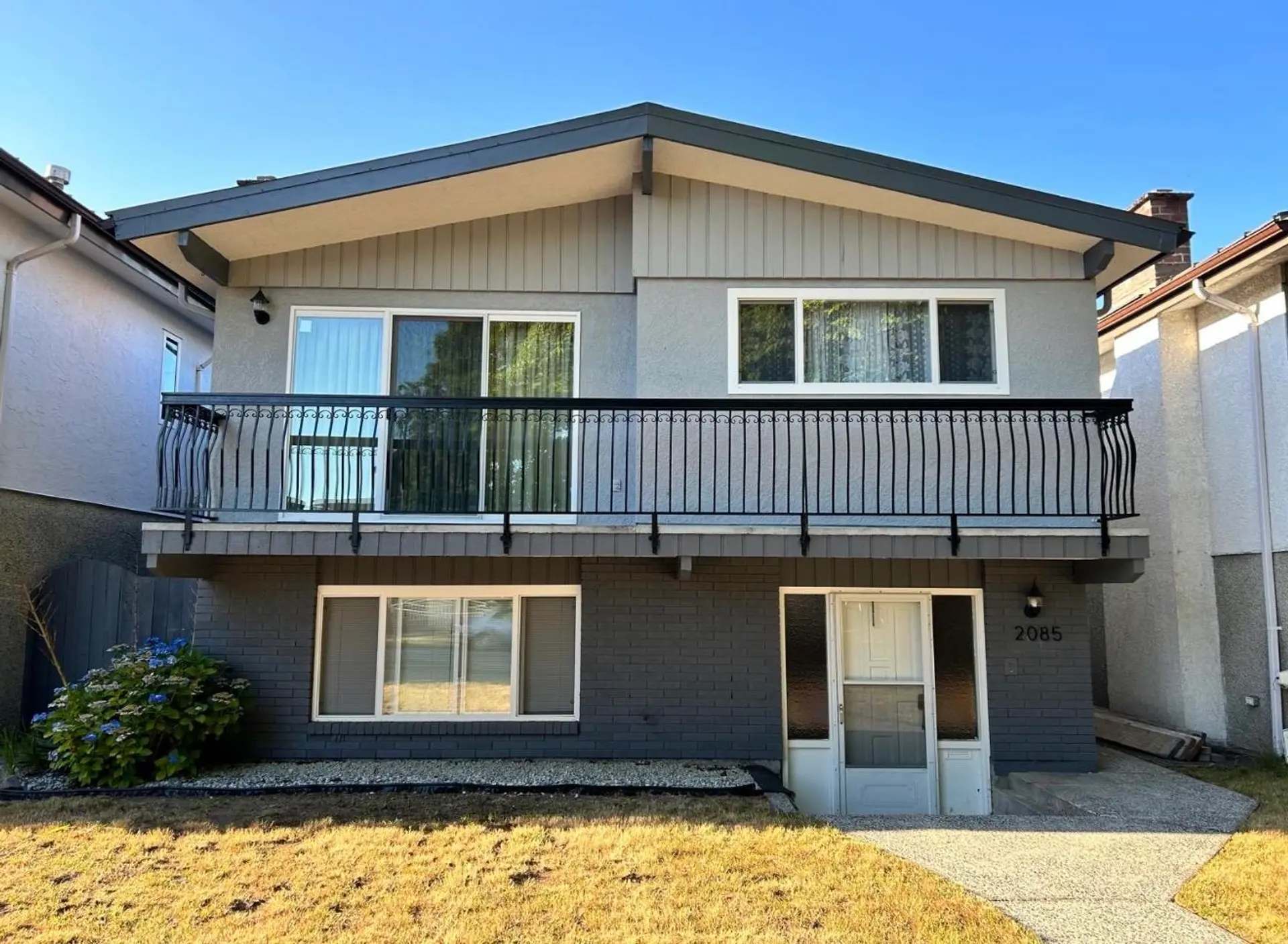 Property at 2085 Waverley Avenue, Vancouver, BC