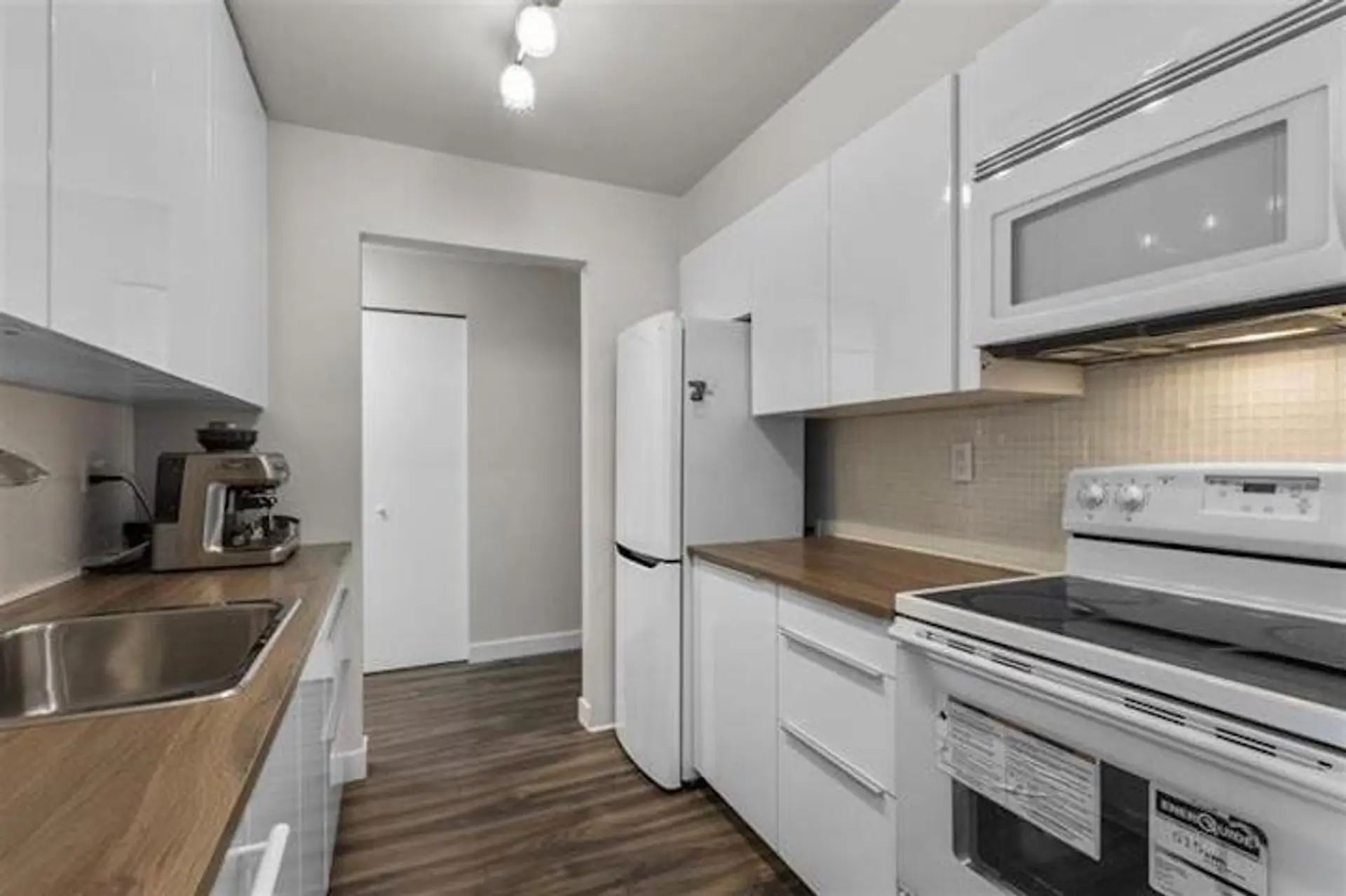 Property at #302 2328 Oxford Street, Vancouver, BC