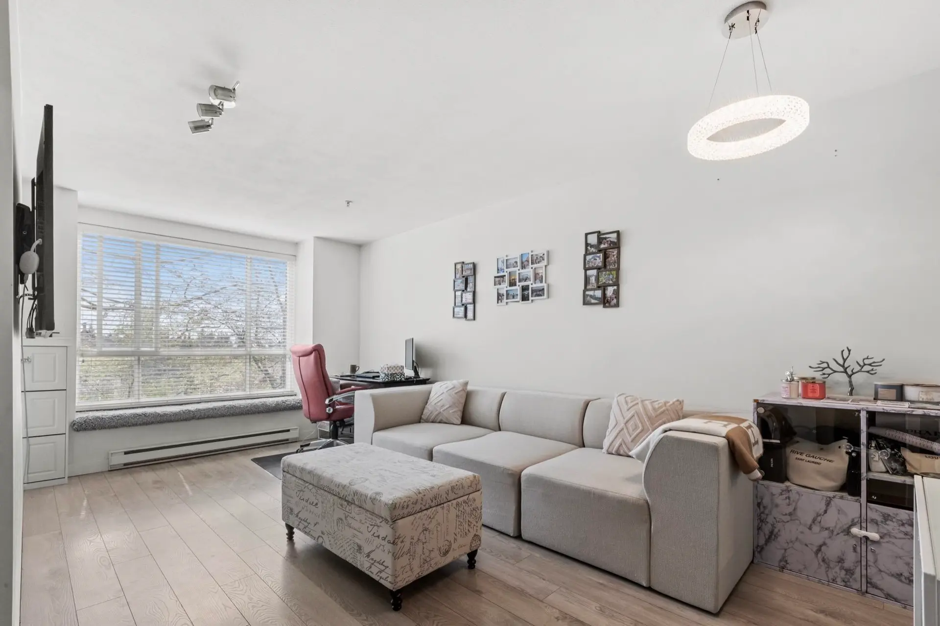 Property at #322 6833 Village Grn, Burnaby, BC