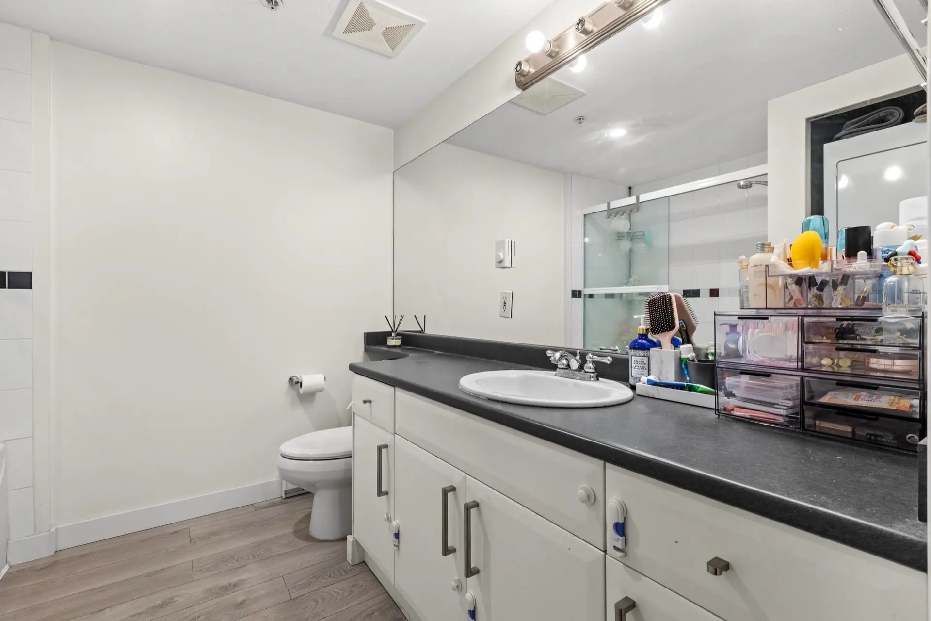 Property at #322 6833 Village Grn, Burnaby, BC