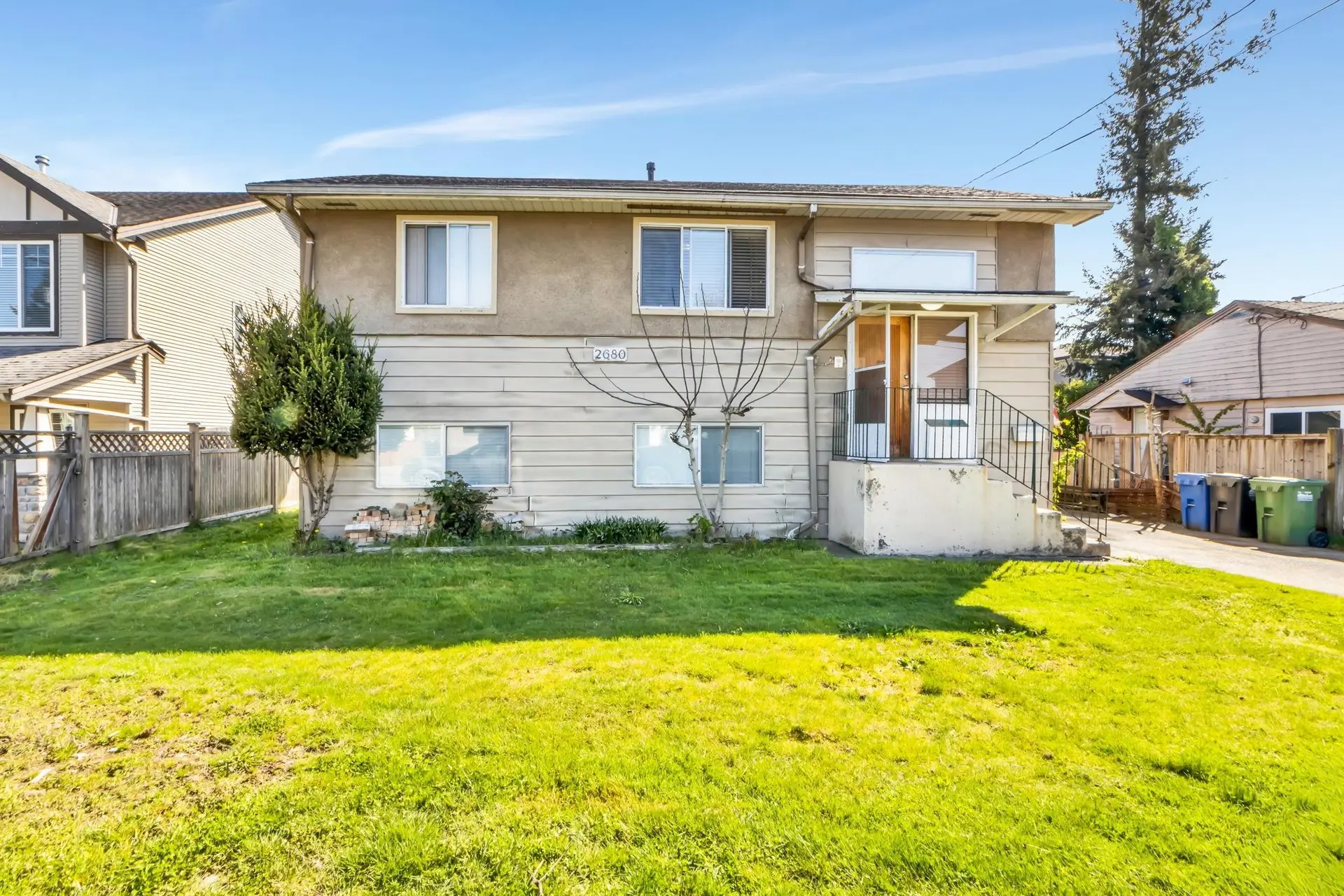 Property at 2680 Victoria Street, Abbotsford, BC