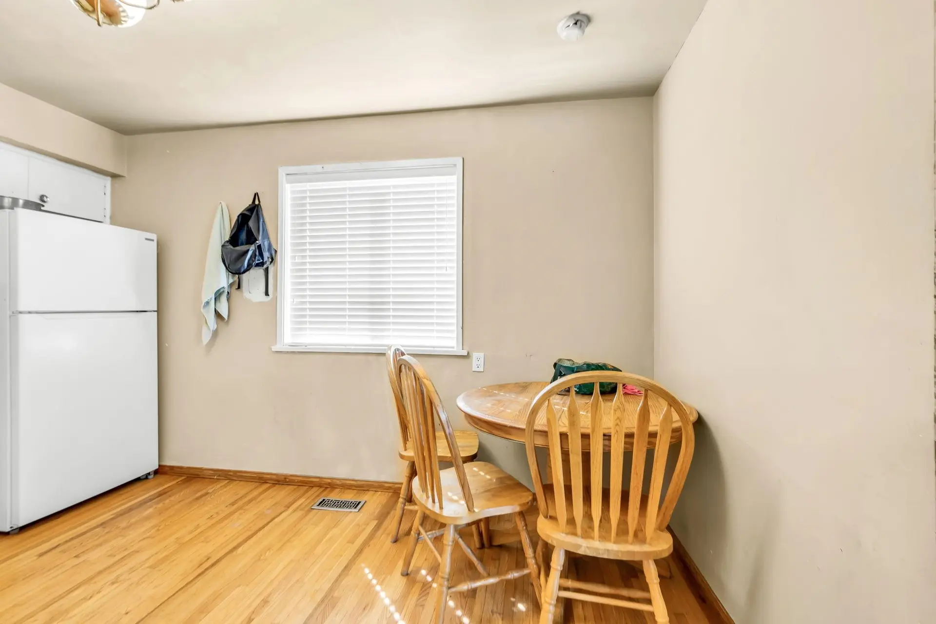 Property at 2680 Victoria Street, Abbotsford, BC