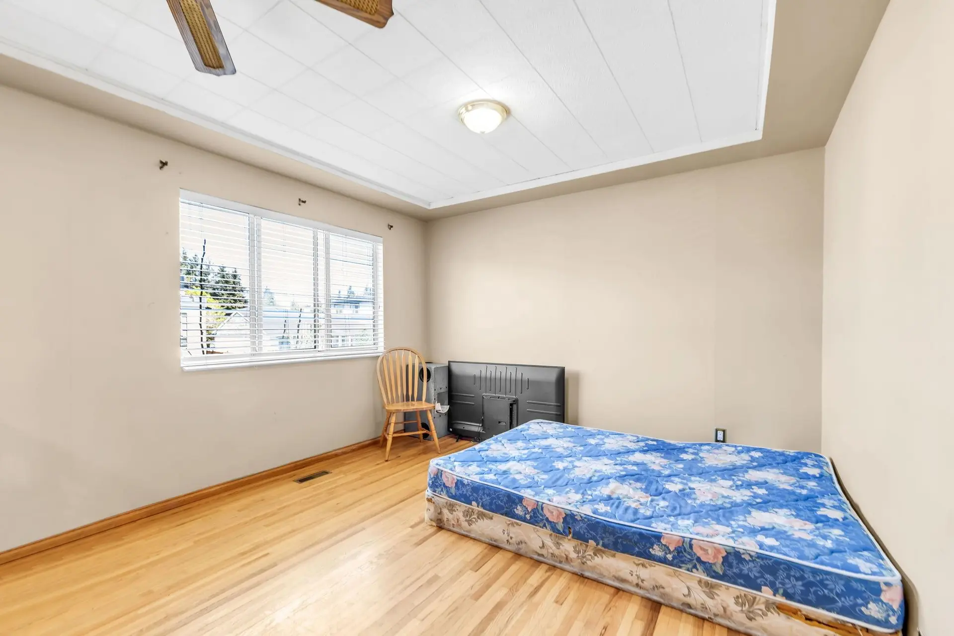 Property at 2680 Victoria Street, Abbotsford, BC