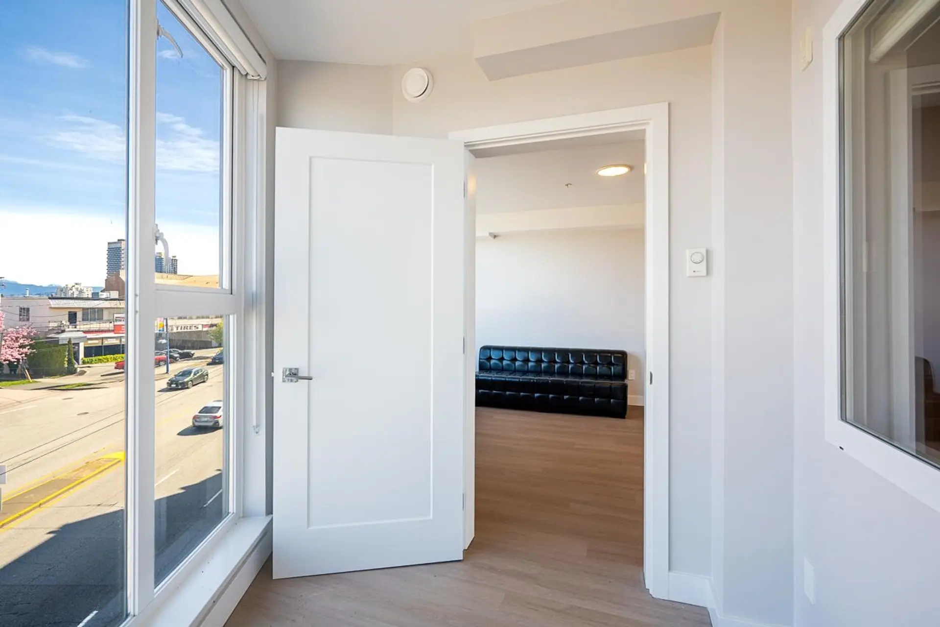 Property at #307 3050 KINGSWAY, Vancouver, BC