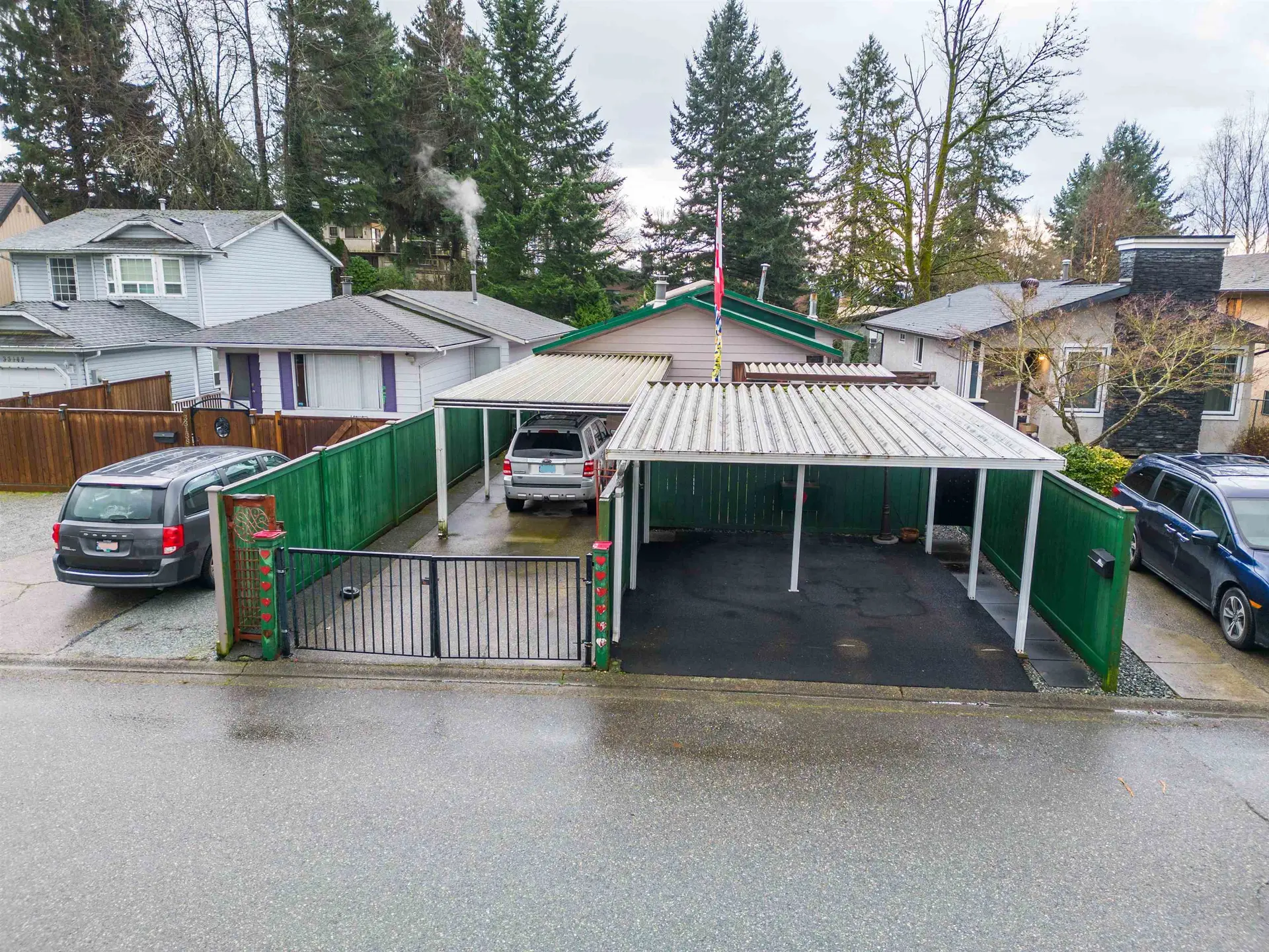 Property at 33132 Myrtle Avenue, Mission, BC