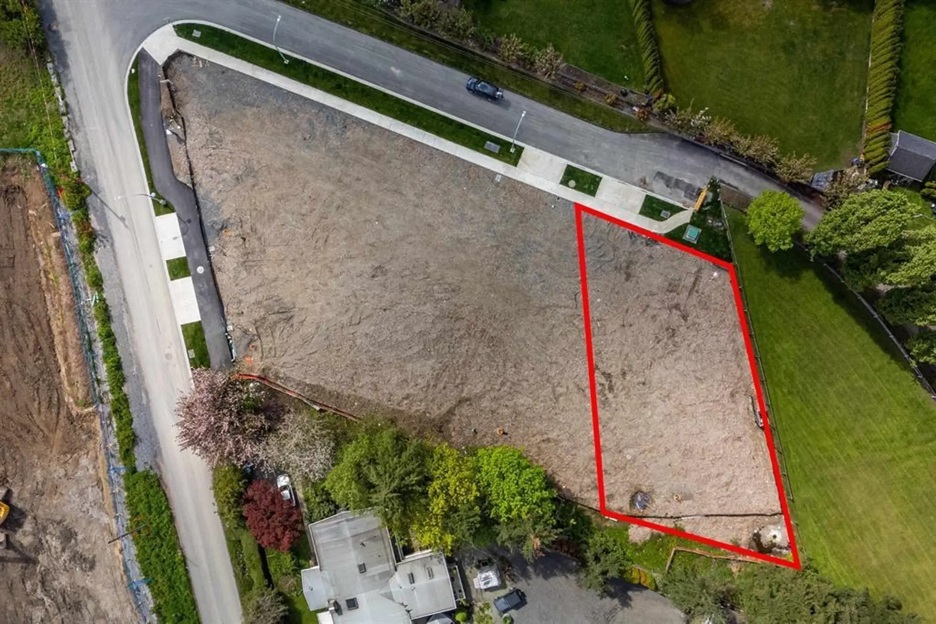 18229 Parsons Drive - Image 3