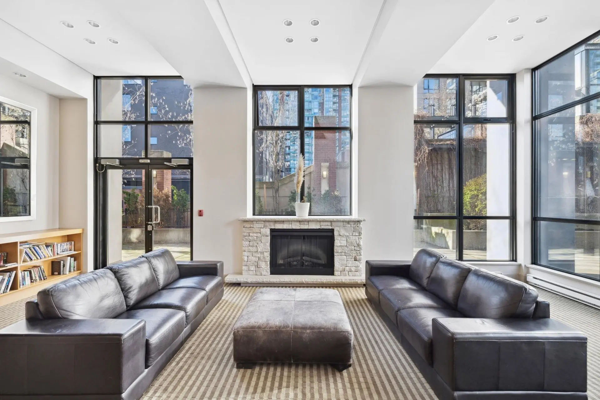 Property at #502 977 Mainland Street, Vancouver, BC