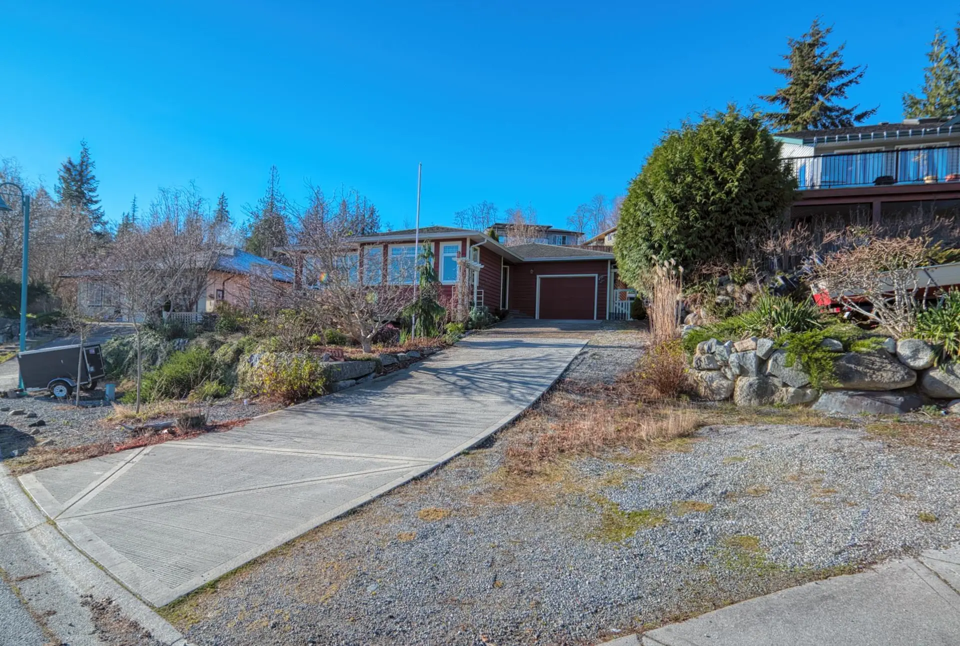 Property at 5599 Medusa Place, Sechelt, BC