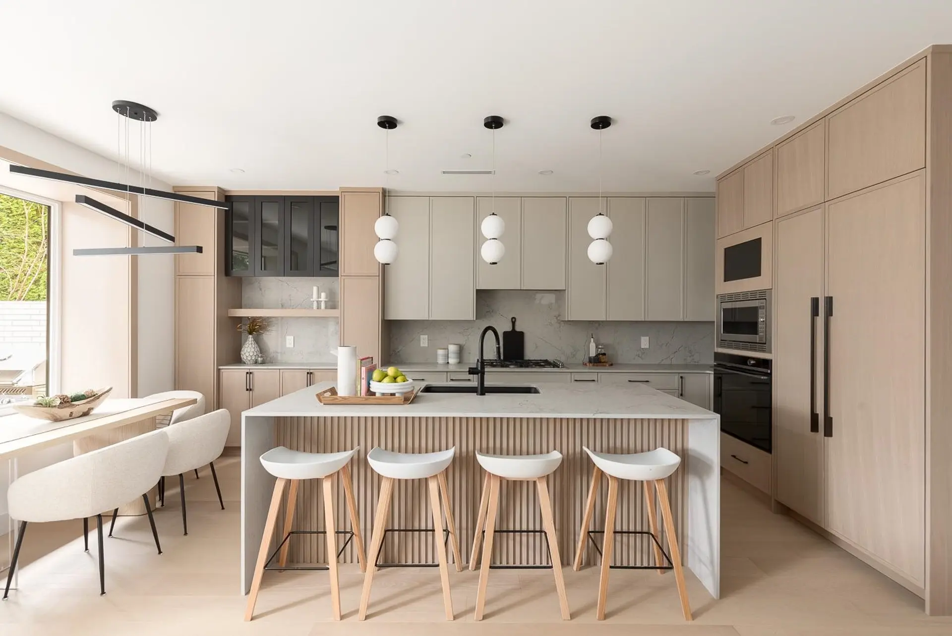 Property at #2 475 W 20th Avenue, Vancouver, BC